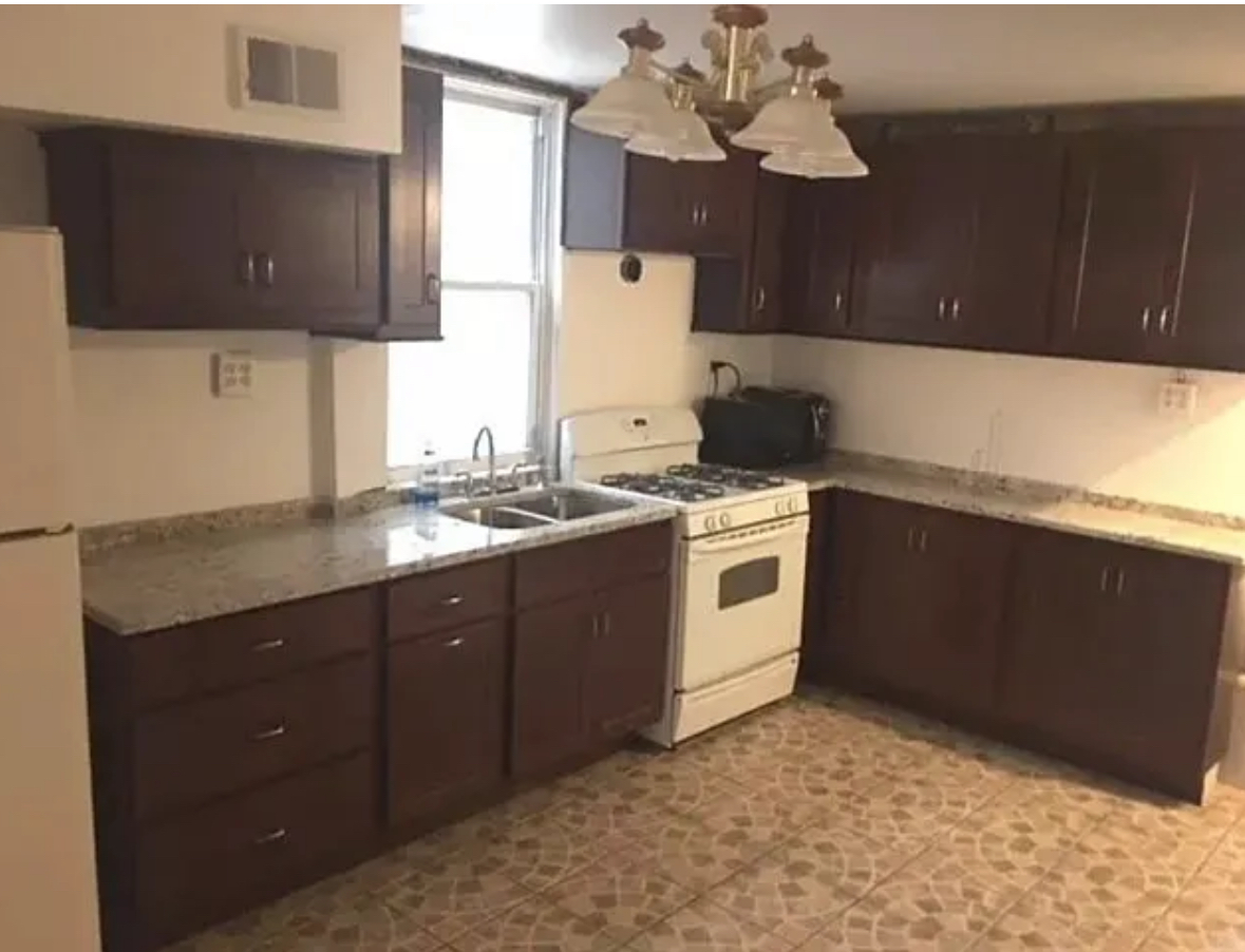 Chicago, Illinois, 60647, United States, 5 Bedrooms Bedrooms, ,Residential,For Sale,1905955