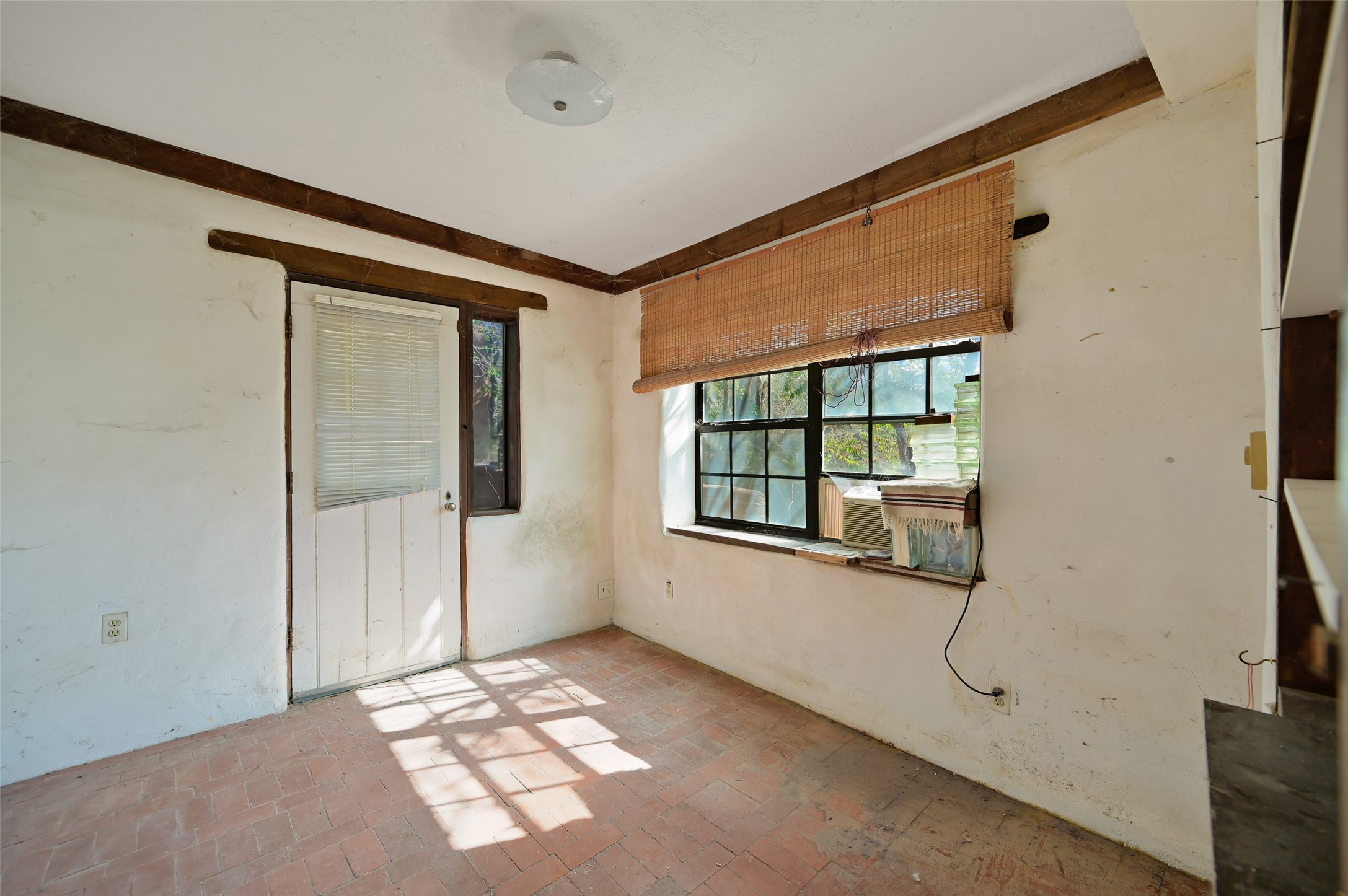  1325 Cerro Gordo Road - 物件實景