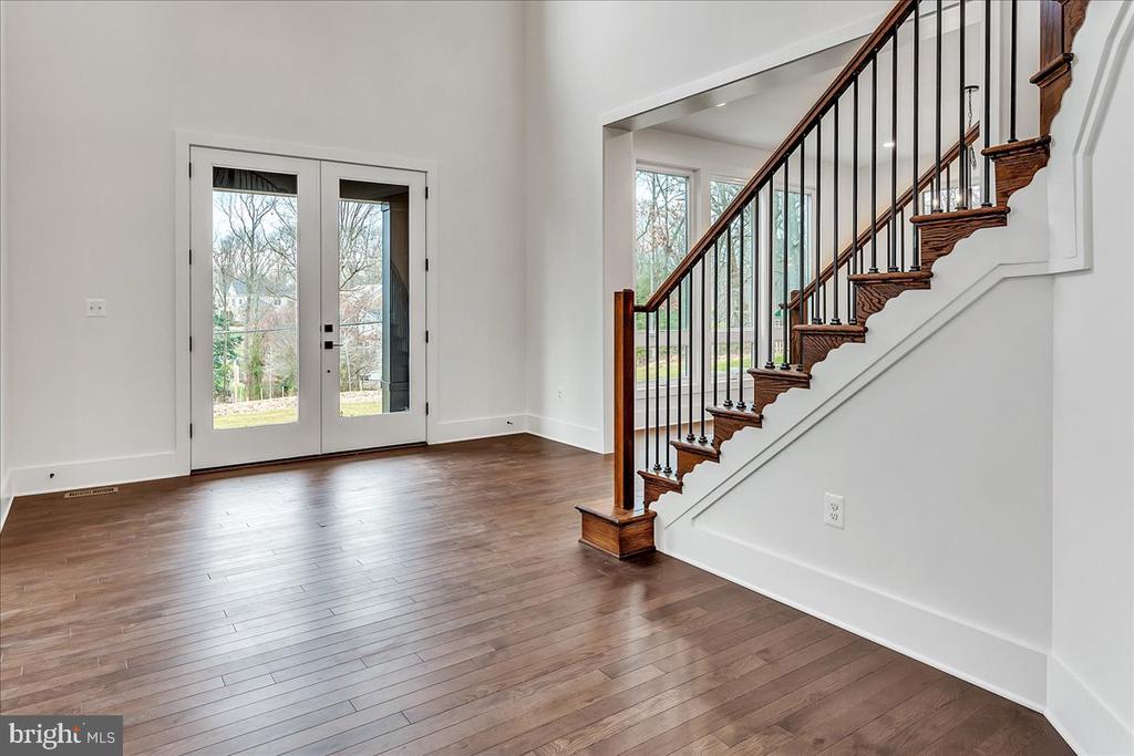 Oak Hill, Virginia, 20171, United States, 4 Bedrooms Bedrooms, ,6 BathroomsBathrooms,Residential,For Sale,2006195