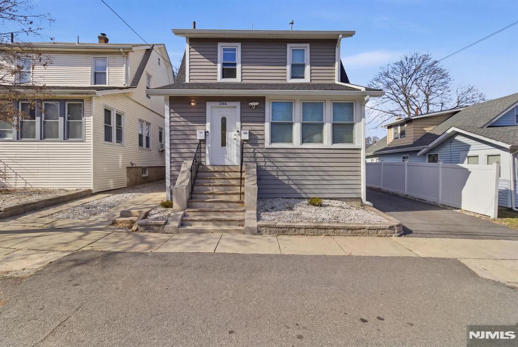 Clifton, New Jersey, 07011, United States, 3 Bedrooms Bedrooms, ,3 BathroomsBathrooms,Residential,For Sale,2028010
