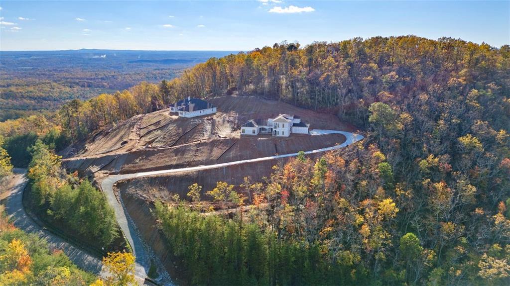 Clarkesville, Georgia, 30523, United States, 4 Bedrooms Bedrooms, ,5 BathroomsBathrooms,Residential,For Sale,1937902