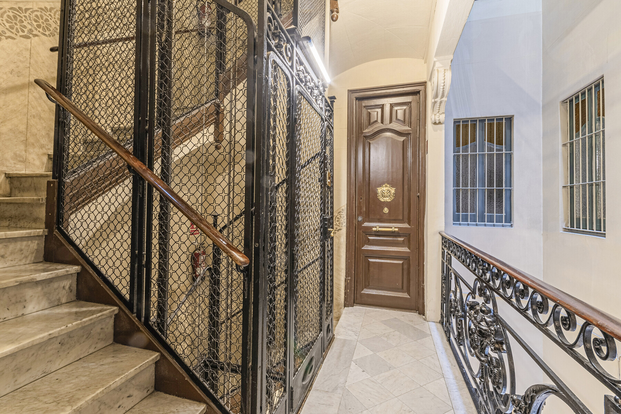  Elegant refurbished 5 bedroom apartment with terrace in Galvany - 物件實景