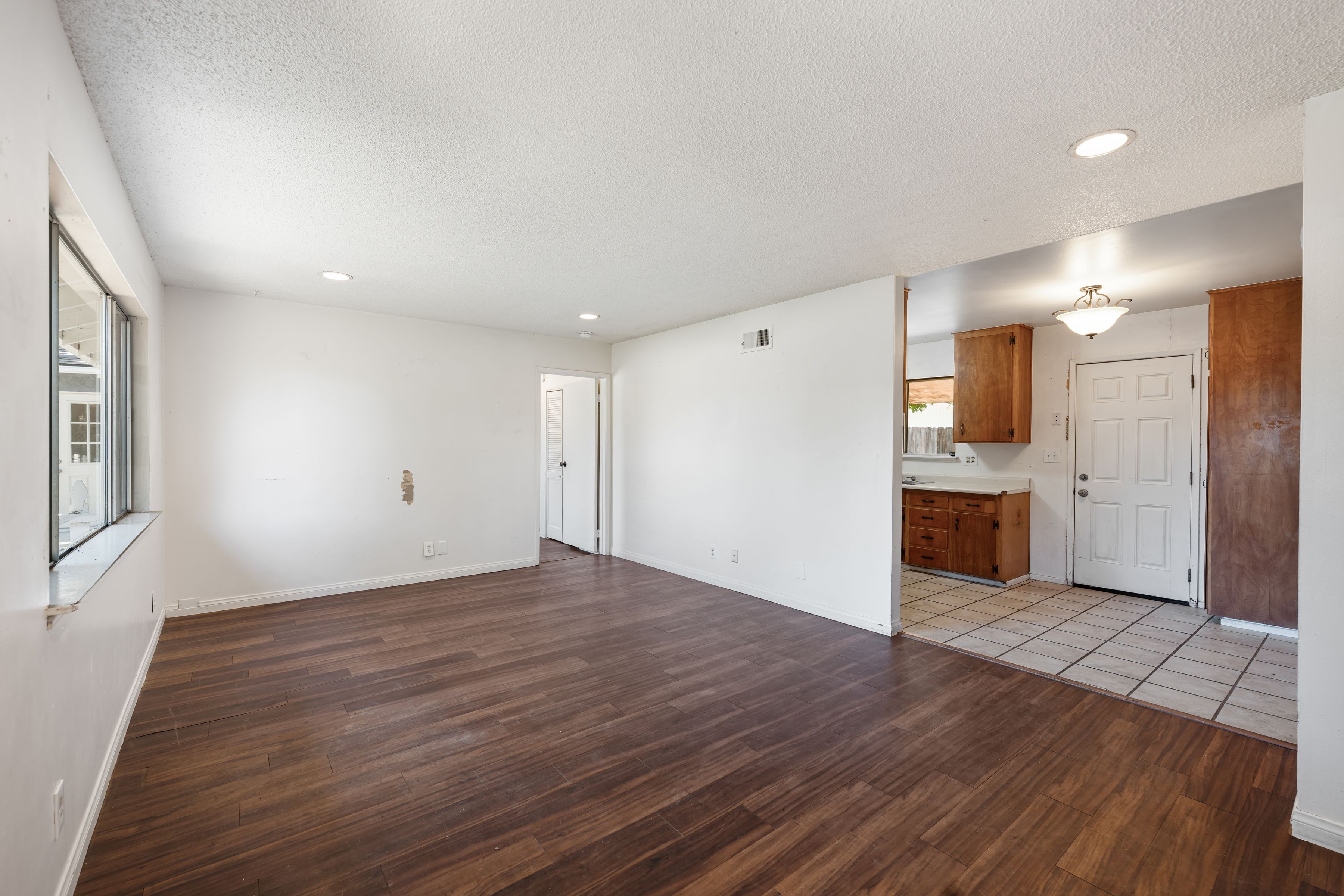  3617 Manzana Street - 物件實景
