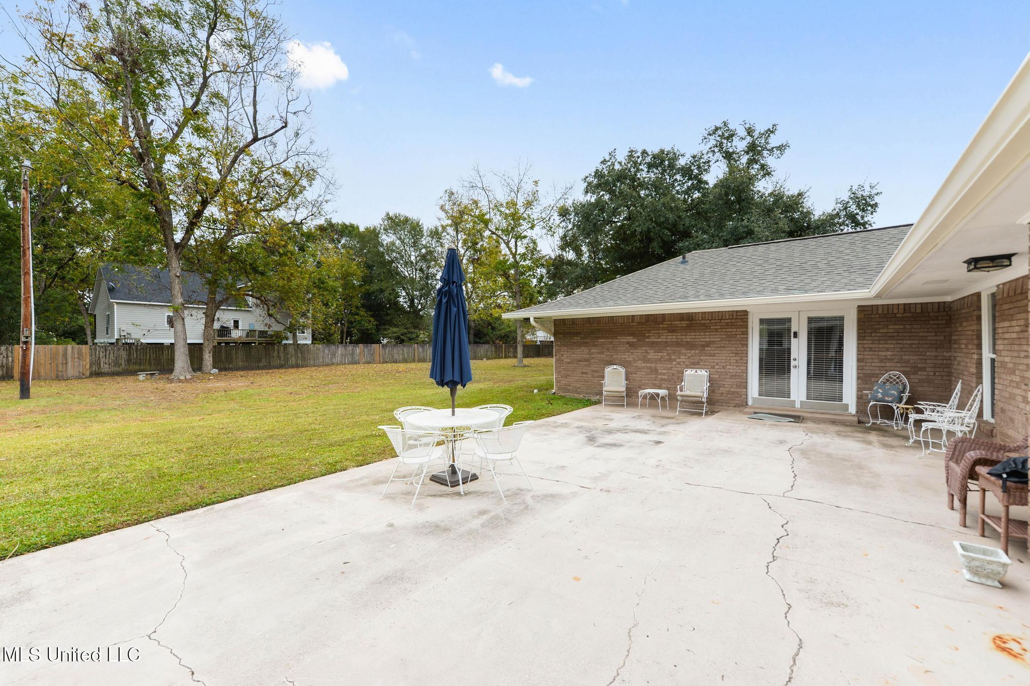 Gulfport, Mississippi, 39507, United States, 4 Bedrooms Bedrooms, ,2 BathroomsBathrooms,Residential,For Sale,2002135