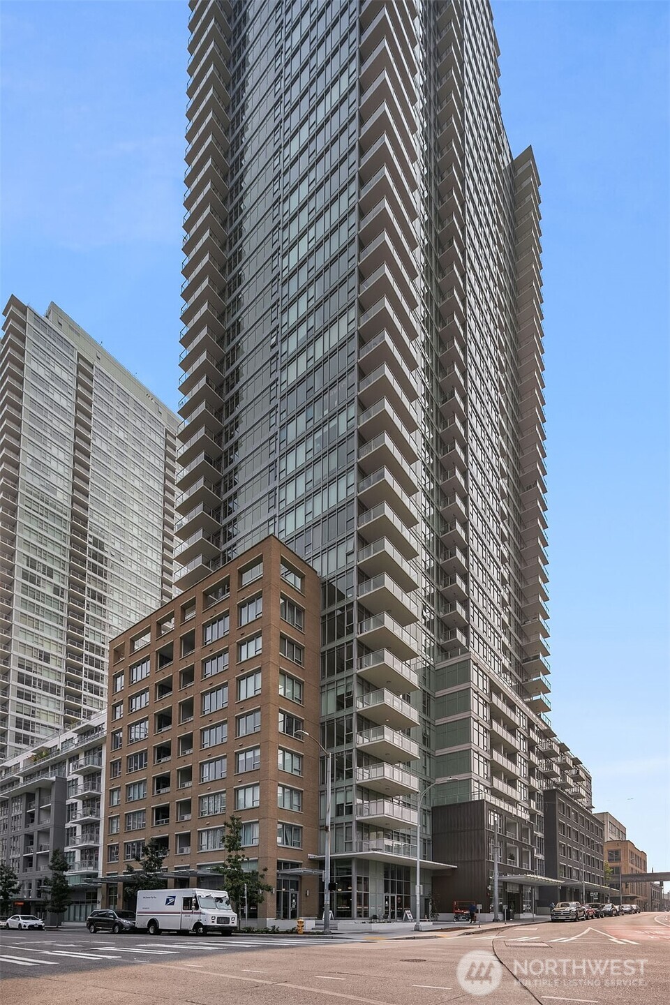 Seattle, Washington, 98121, United States, 1 Bedroom Bedrooms, ,1 BathroomBathrooms,Residential,For Sale,1950574