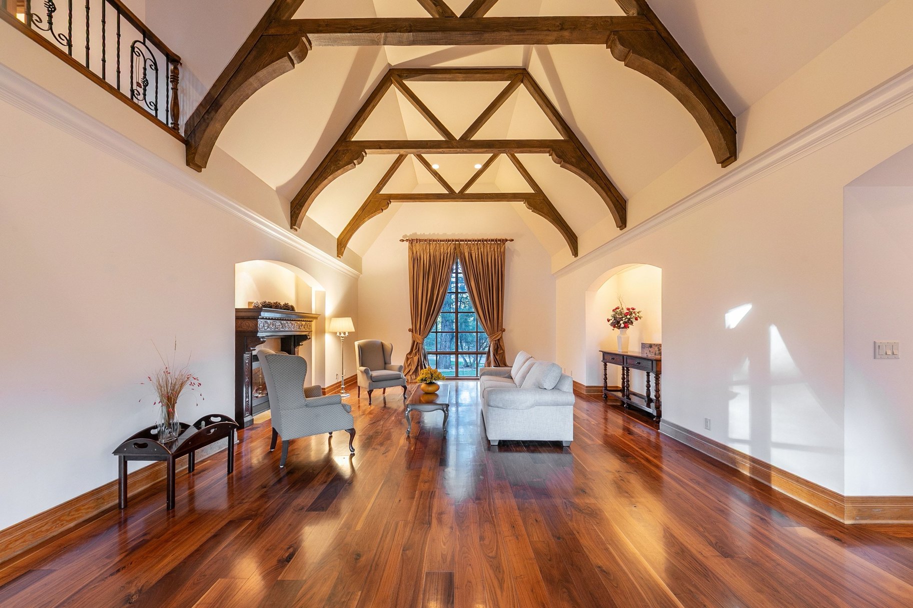  THE BENNINGTON ESTATE - Elegance of the French Alps - Spirit of the Sierras - 物件實景