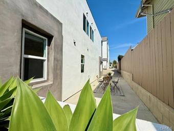 Los Angeles, California, 90033, United States, 14 Bedrooms Bedrooms, ,Residential,For Sale,1974467