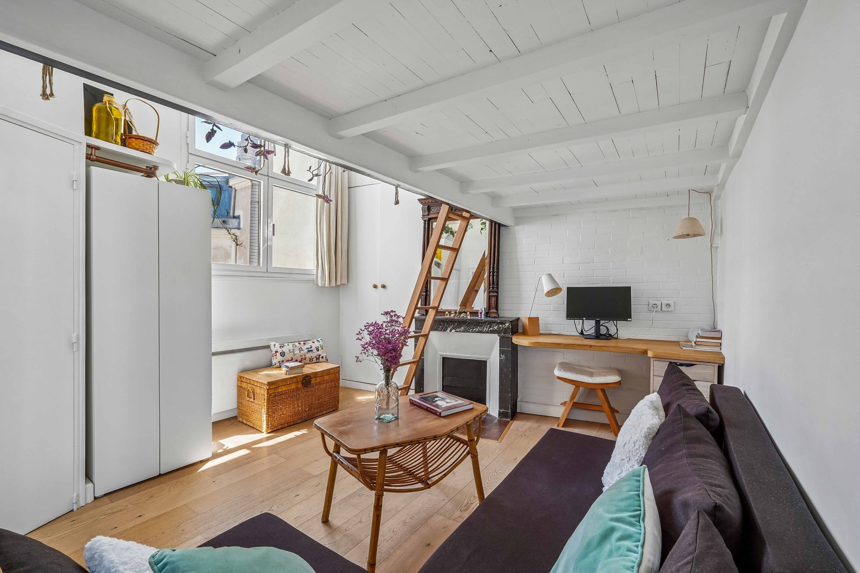  Charming two-room apartment with an elevator and spacious rooms - 物件實景