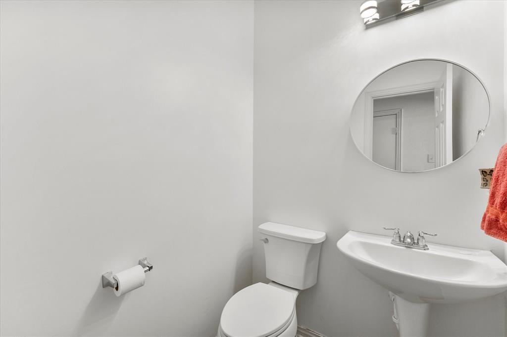 Rockwall, Texas, 75087, United States, 4 Bedrooms Bedrooms, ,3 BathroomsBathrooms,Residential,For Sale,1912069