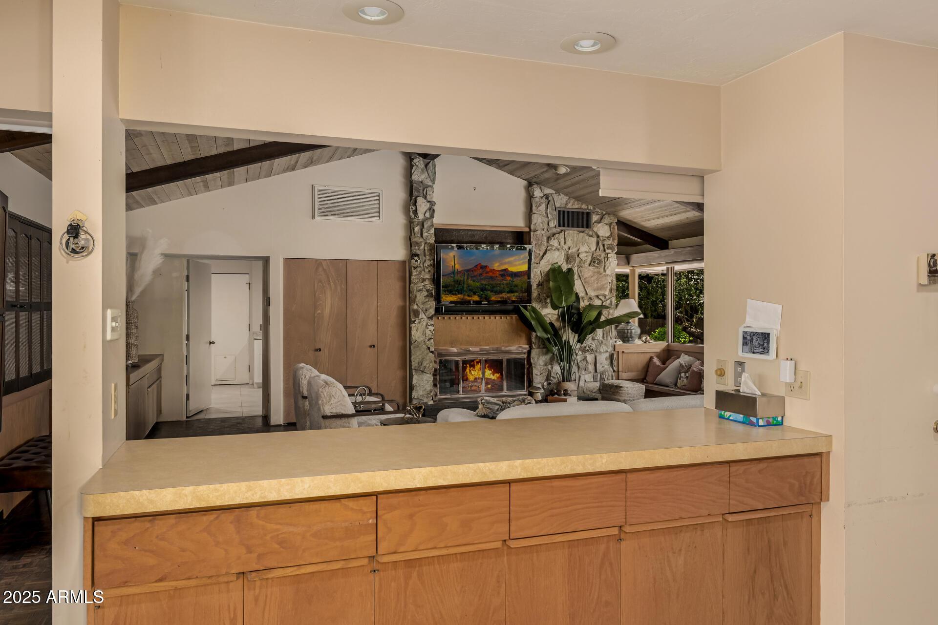 Paradise Valley, Arizona, 85253, United States, 4 Bedrooms Bedrooms, ,8 BathroomsBathrooms,Residential,For Sale,1983455