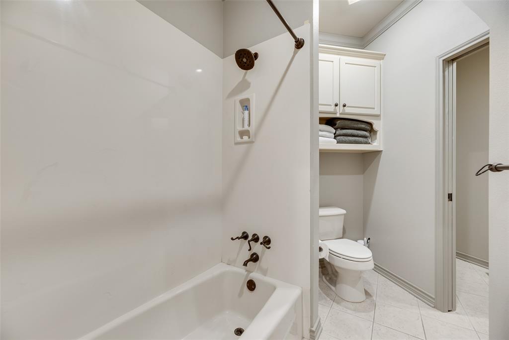 Heath, Texas, 75032, United States, 4 Bedrooms Bedrooms, ,4 BathroomsBathrooms,Residential,For Sale,1982493