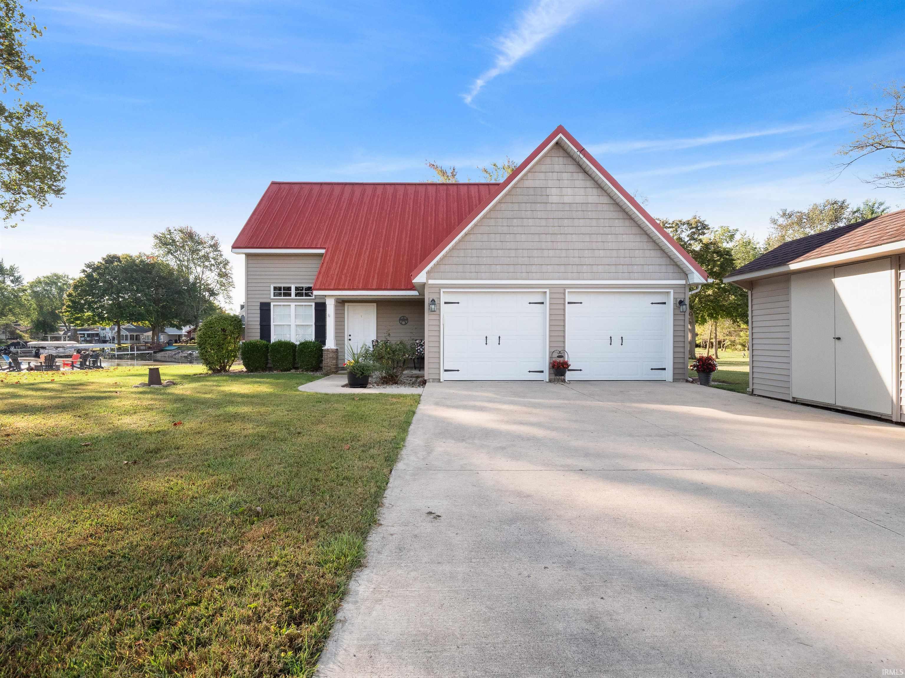 Lagrange, Indiana, 46761, United States, 3 Bedrooms Bedrooms, ,3 BathroomsBathrooms,Residential,For Sale,1976931