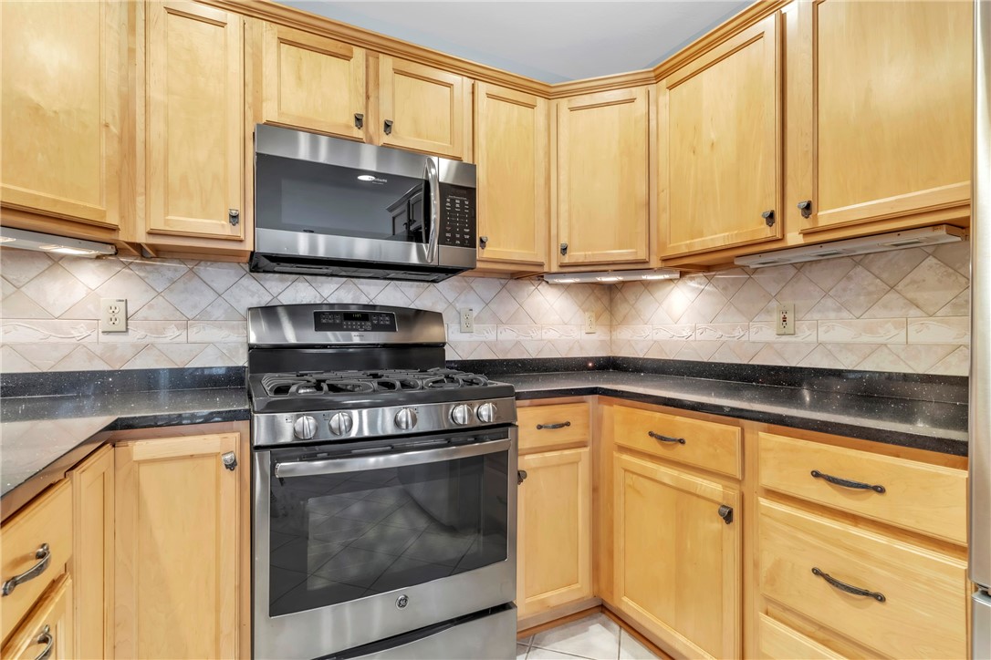 Cranberry Twp, Pennsylvania, 16066, United States, 4 Bedrooms Bedrooms, ,4 BathroomsBathrooms,Residential,For Sale,1985014