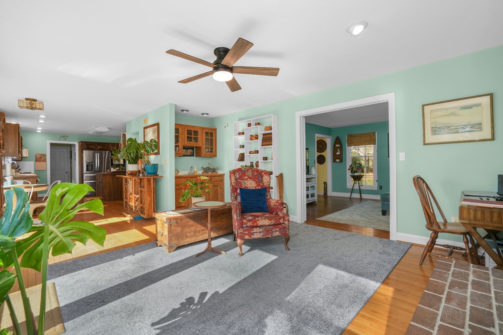 Onancok, Virginia, 23417, United States, 3 Bedrooms Bedrooms, ,3 BathroomsBathrooms,Residential,For Sale,1992886