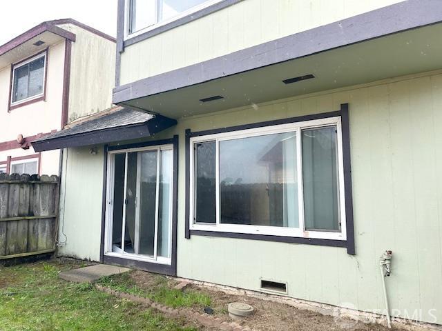 South San Francisco, California, 94080, United States, 3 Bedrooms Bedrooms, ,2 BathroomsBathrooms,Residential,For Sale,1988995