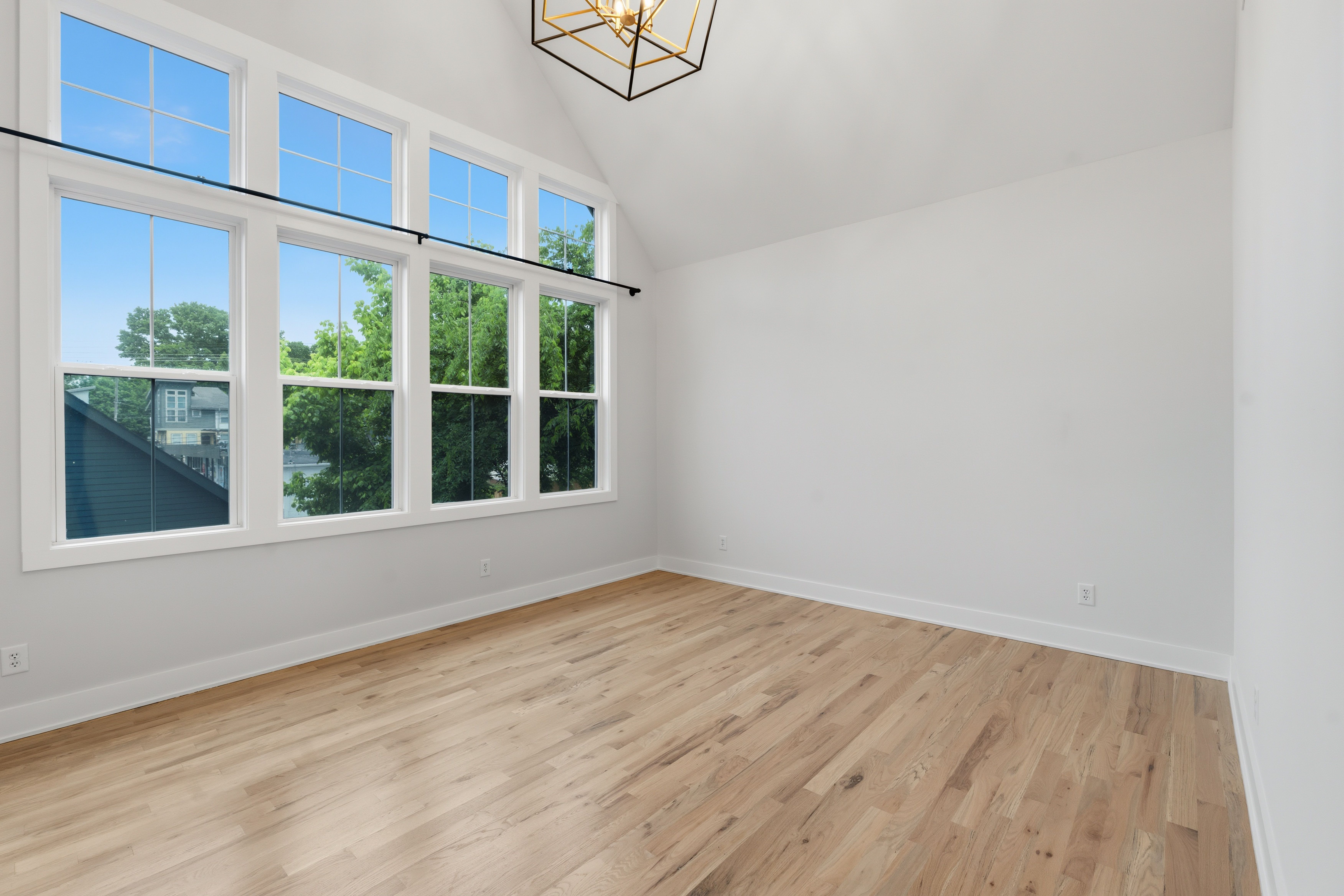  725 Hart Ave, Nashville, TN, 37206 - 物件實景