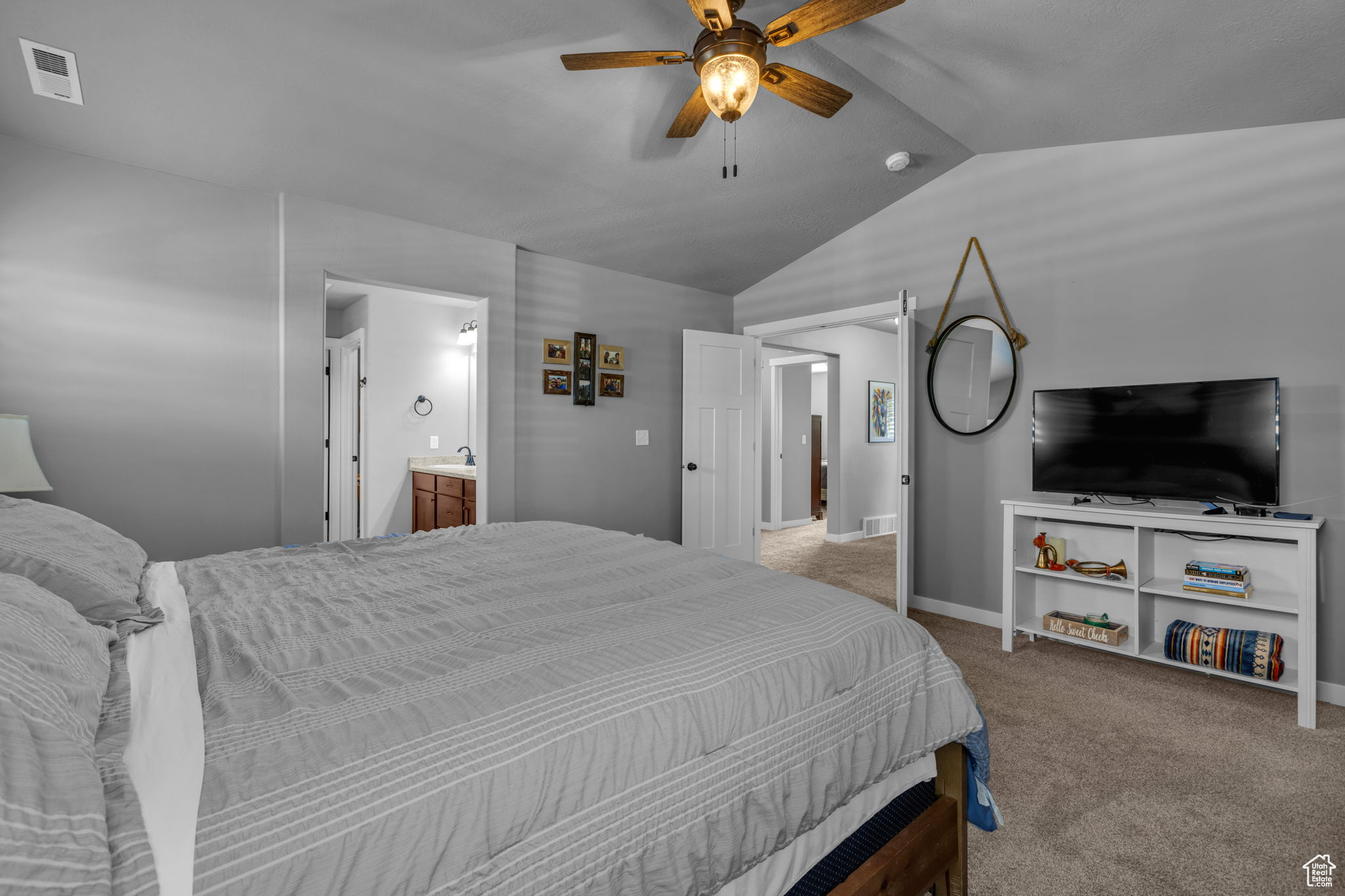 Midvale, Utah, 84047, United States, 4 Bedrooms Bedrooms, ,2 BathroomsBathrooms,Residential,For Sale,1903800