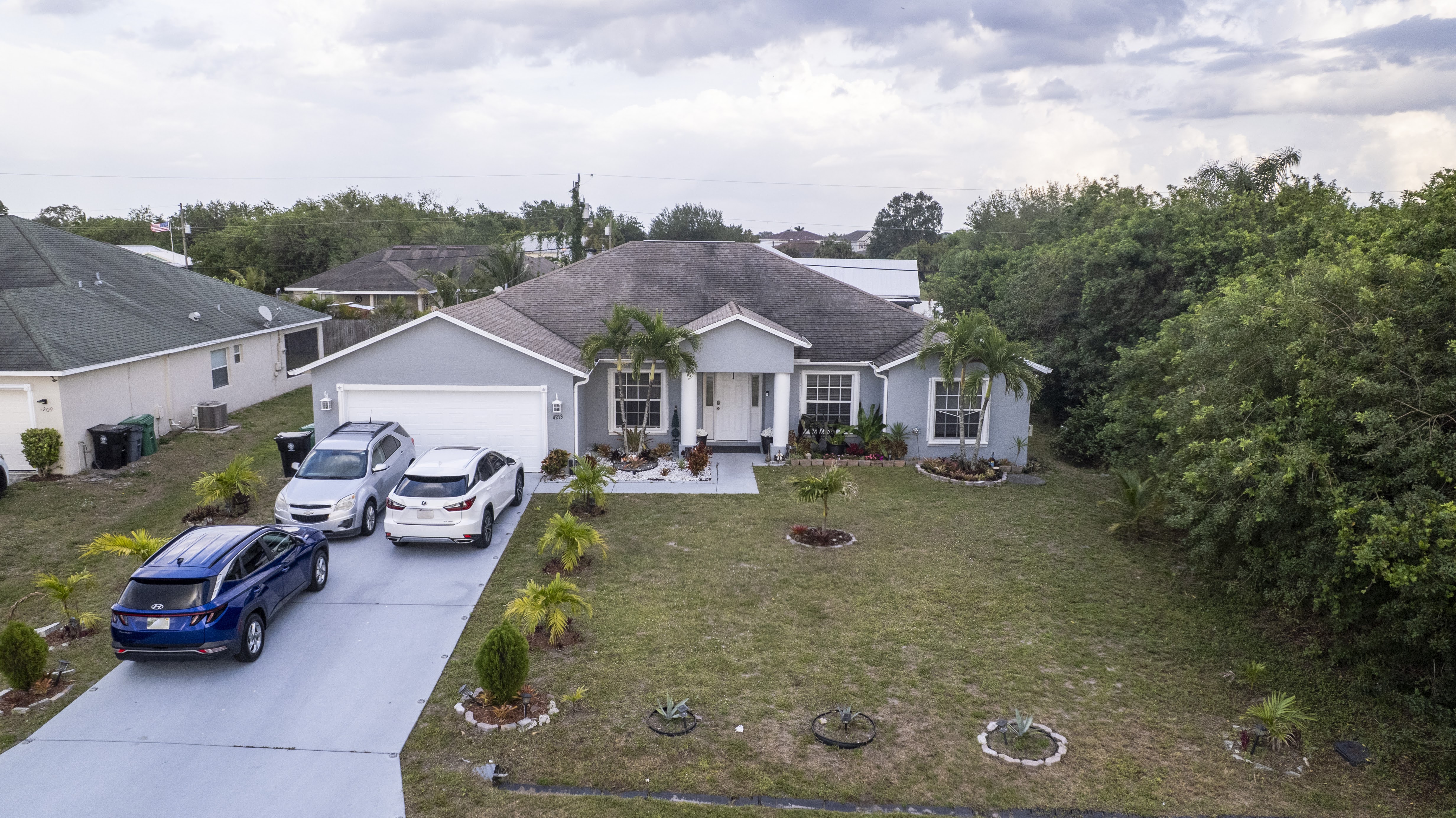 Port St Lucie, Florida, 34953, United States, 4 Bedrooms Bedrooms, ,3 BathroomsBathrooms,Residential,For Sale,1880517