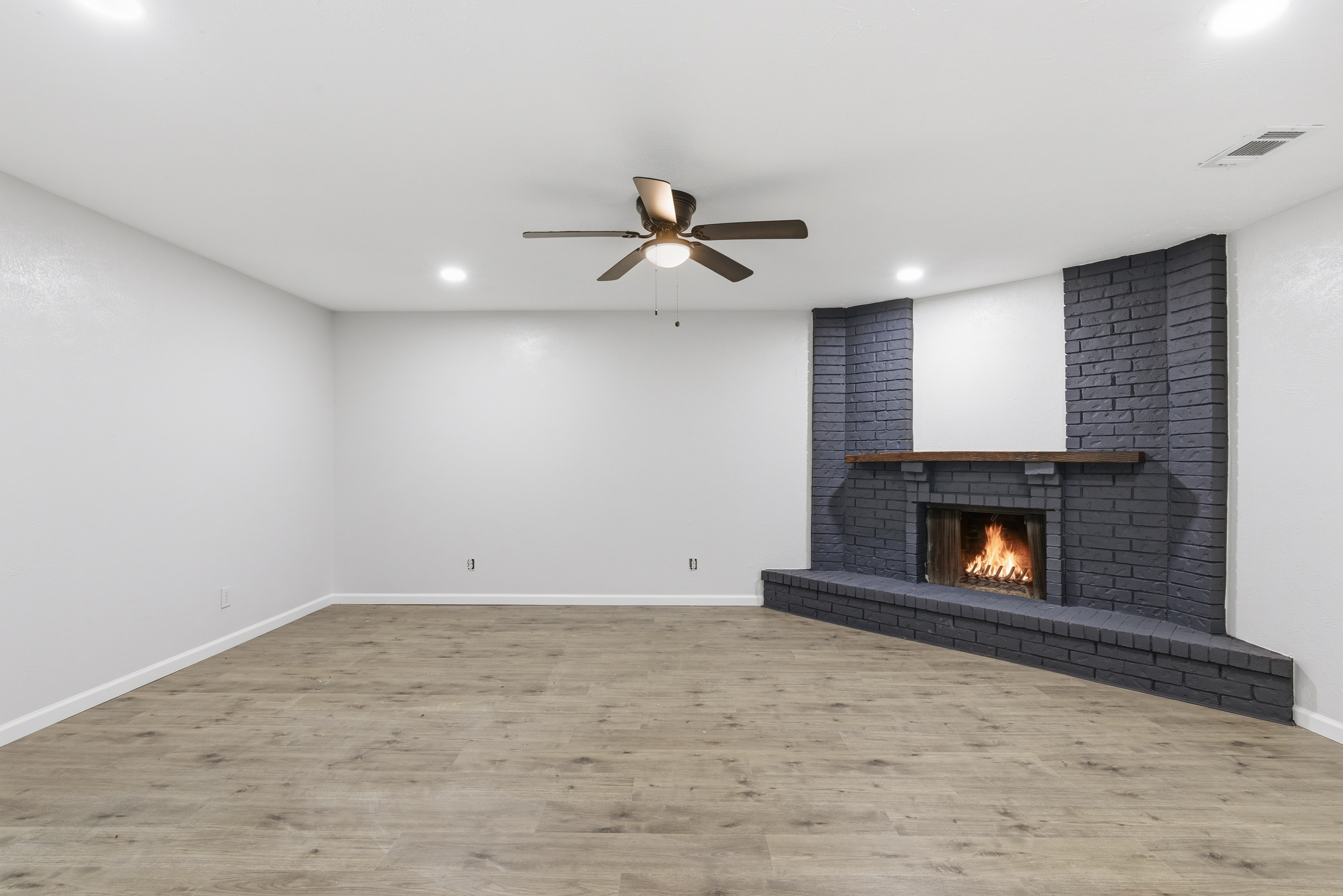  Fully Remodeled Turn-Key, Don