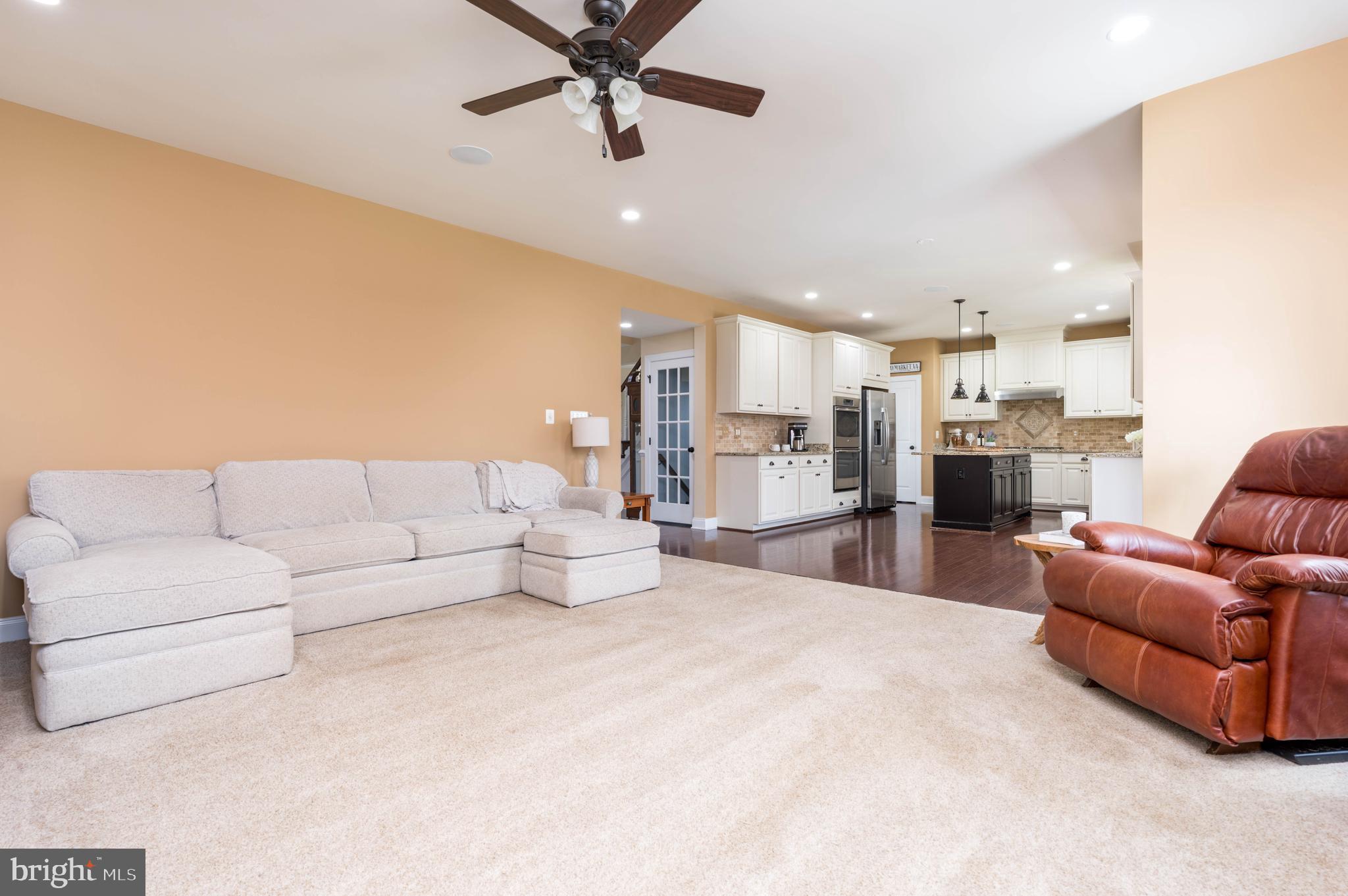 Haymarket, Virginia, 20169, United States, 4 Bedrooms Bedrooms, ,5 BathroomsBathrooms,Residential,For Sale,2048396