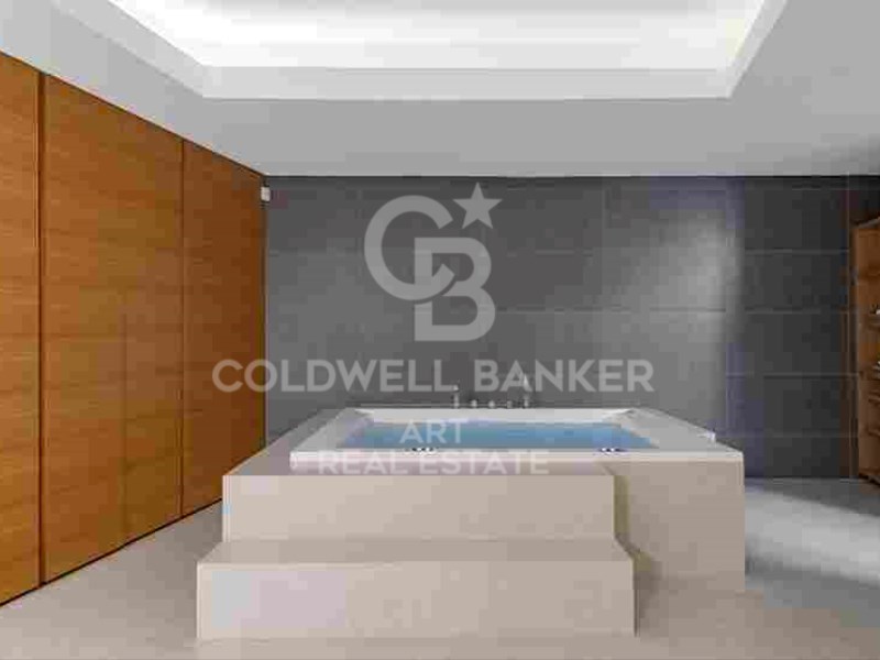 Marbella, Andalusia, ES, 6 Bedrooms Bedrooms, ,4 BathroomsBathrooms,Residential,For Sale,1795495