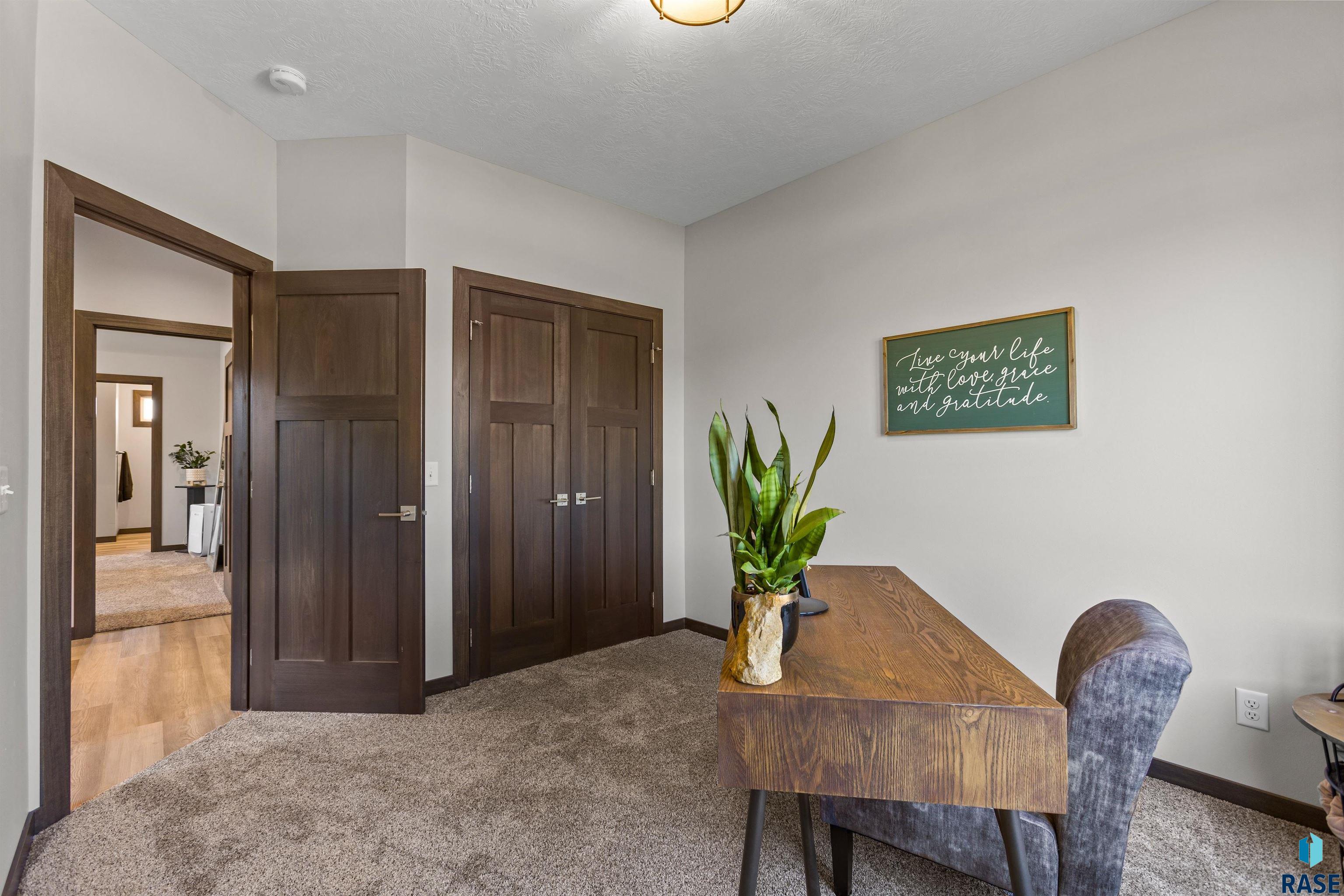 204 S 15th Ave, Rock Rapids, Iowa, 51246, United States, 5 Bedrooms Bedrooms, ,2 BathroomsBathrooms,Residential,For Sale,204 S 15th Ave,1614396