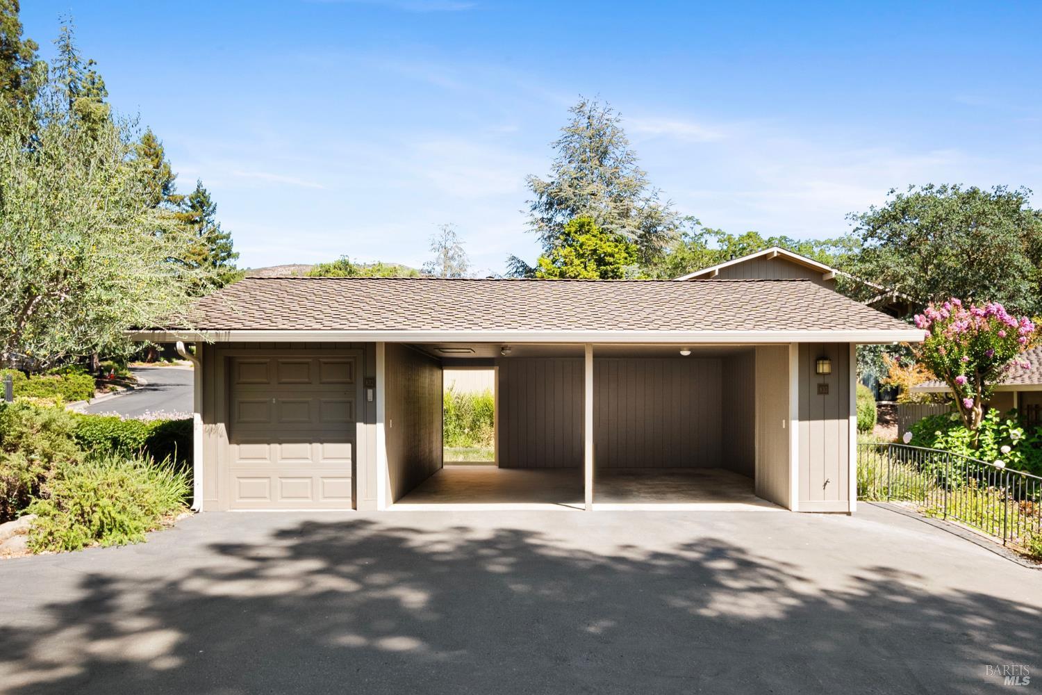 Napa, California, 94558, United States, 2 Bedrooms Bedrooms, ,2 BathroomsBathrooms,Residential,For Sale,1925145