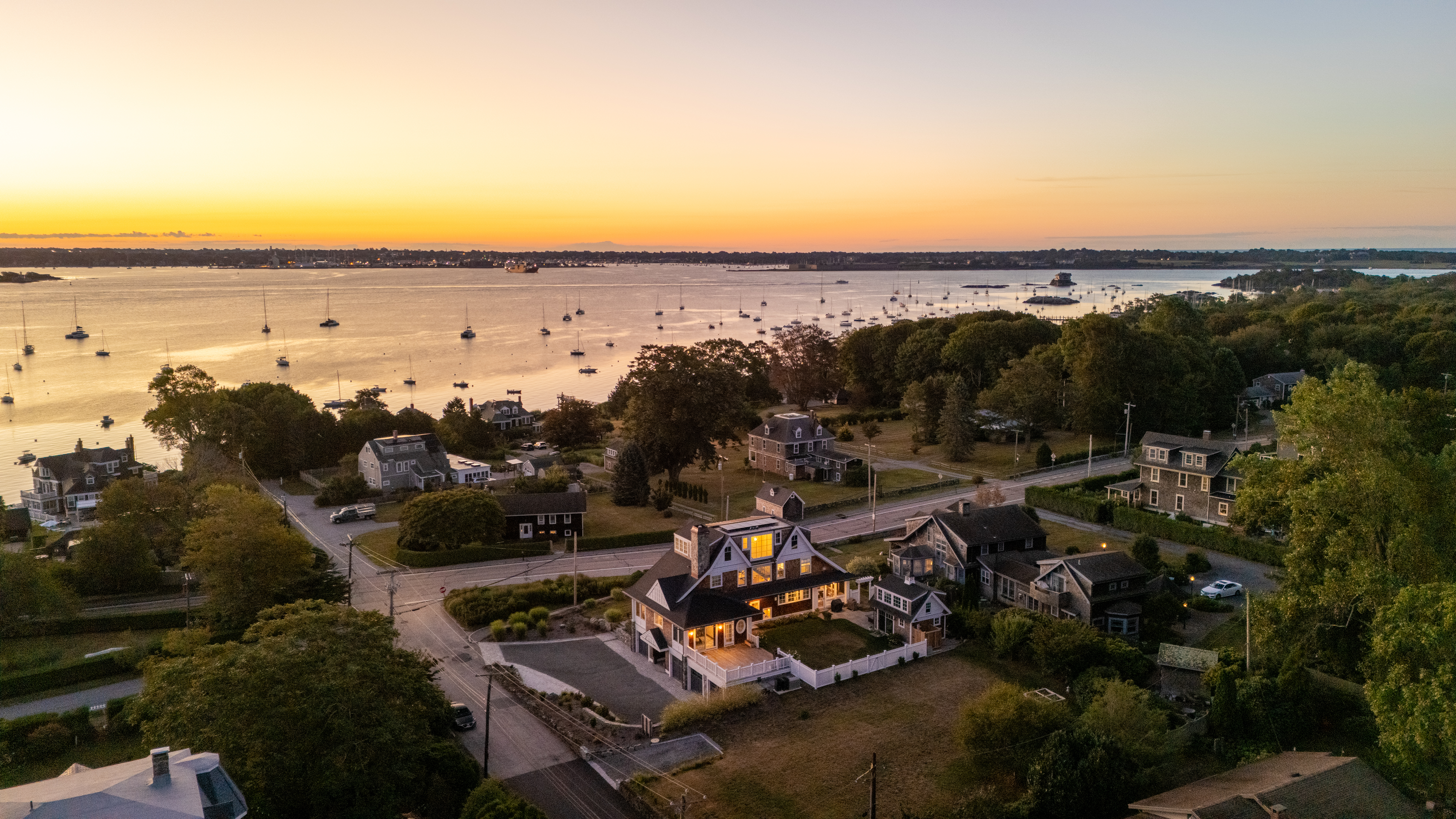  30 Walcott Avenue, Jamestown, RI, 02835 - 物件實景
