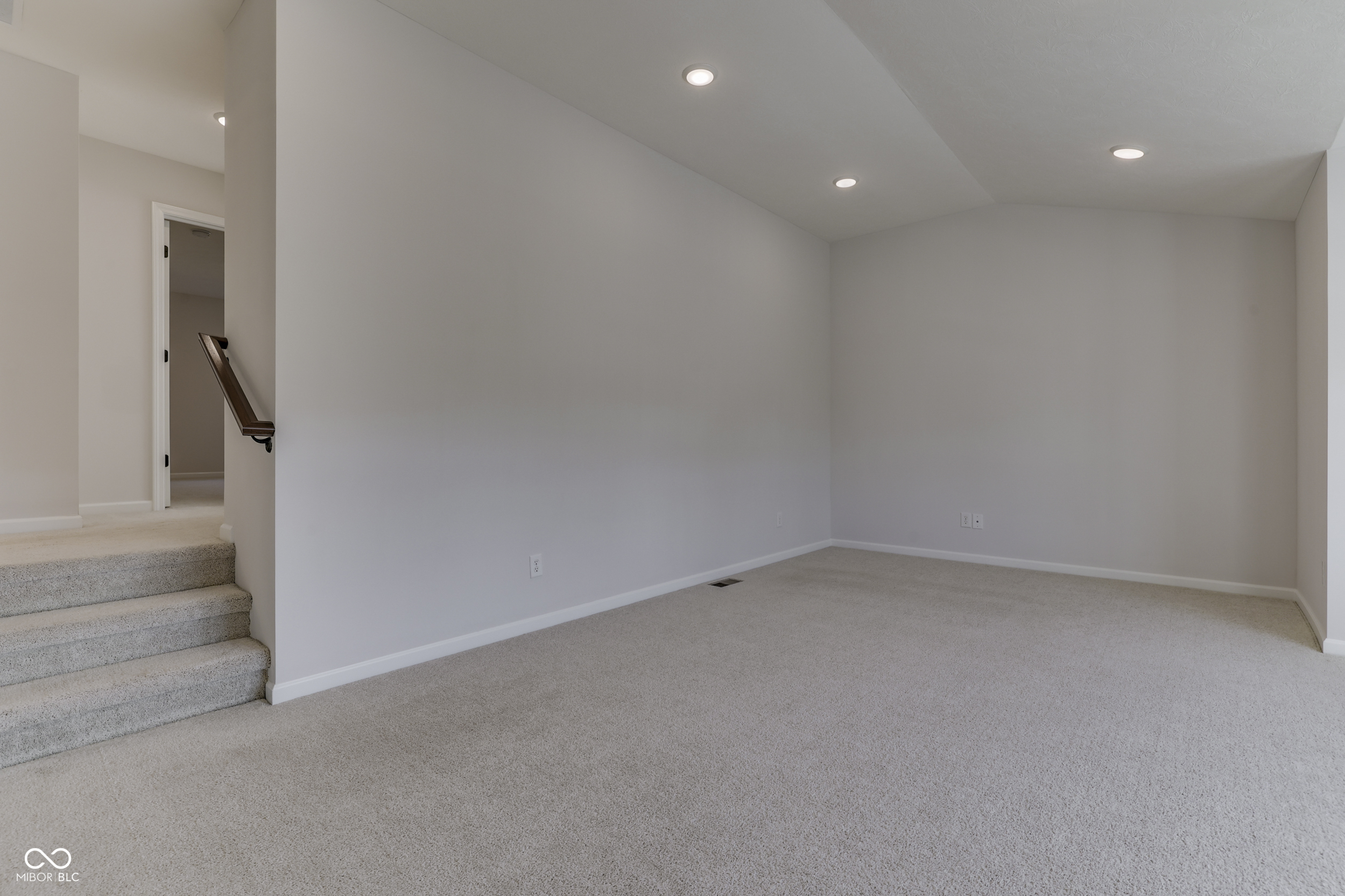 Indianapolis, Indiana, 46259, United States, 4 Bedrooms Bedrooms, ,4 BathroomsBathrooms,Residential,For Sale,2005731