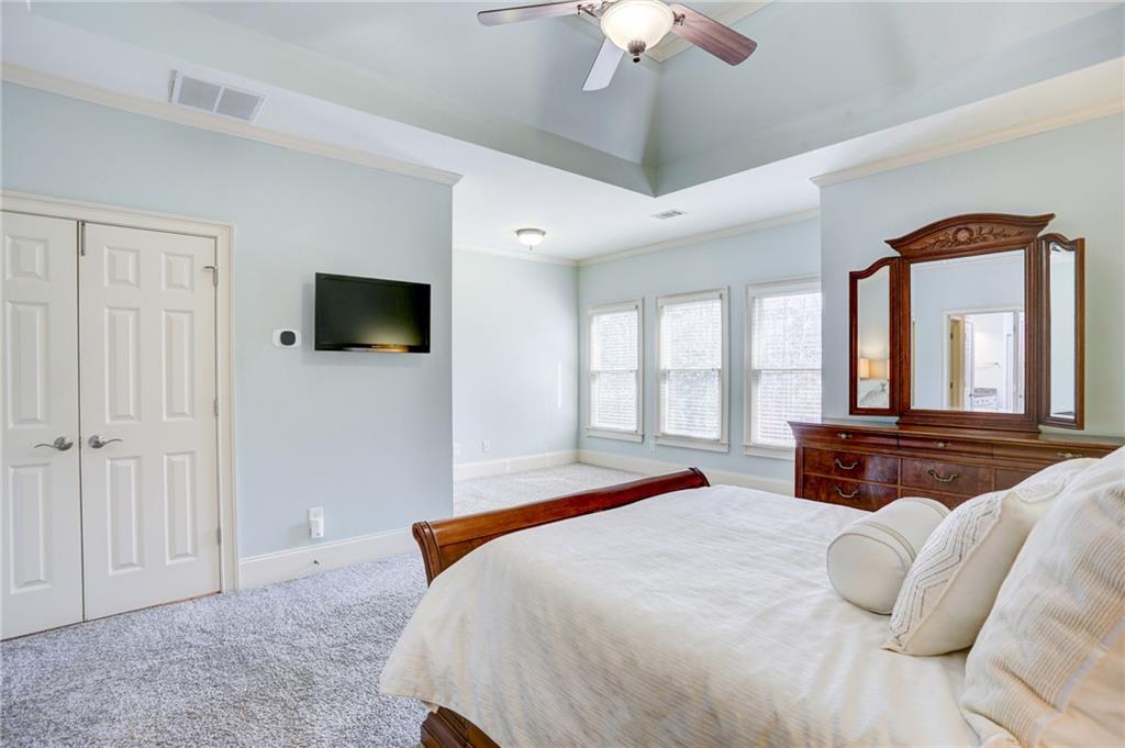 Suwanee, Georgia, 30024, United States, 5 Bedrooms Bedrooms, ,5 BathroomsBathrooms,Residential,For Sale,2025852
