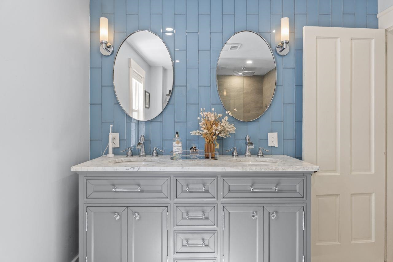 Barrington, New Hampshire, 03825, United States, 4 Bedrooms Bedrooms, ,3 BathroomsBathrooms,Residential,For Sale,1984390