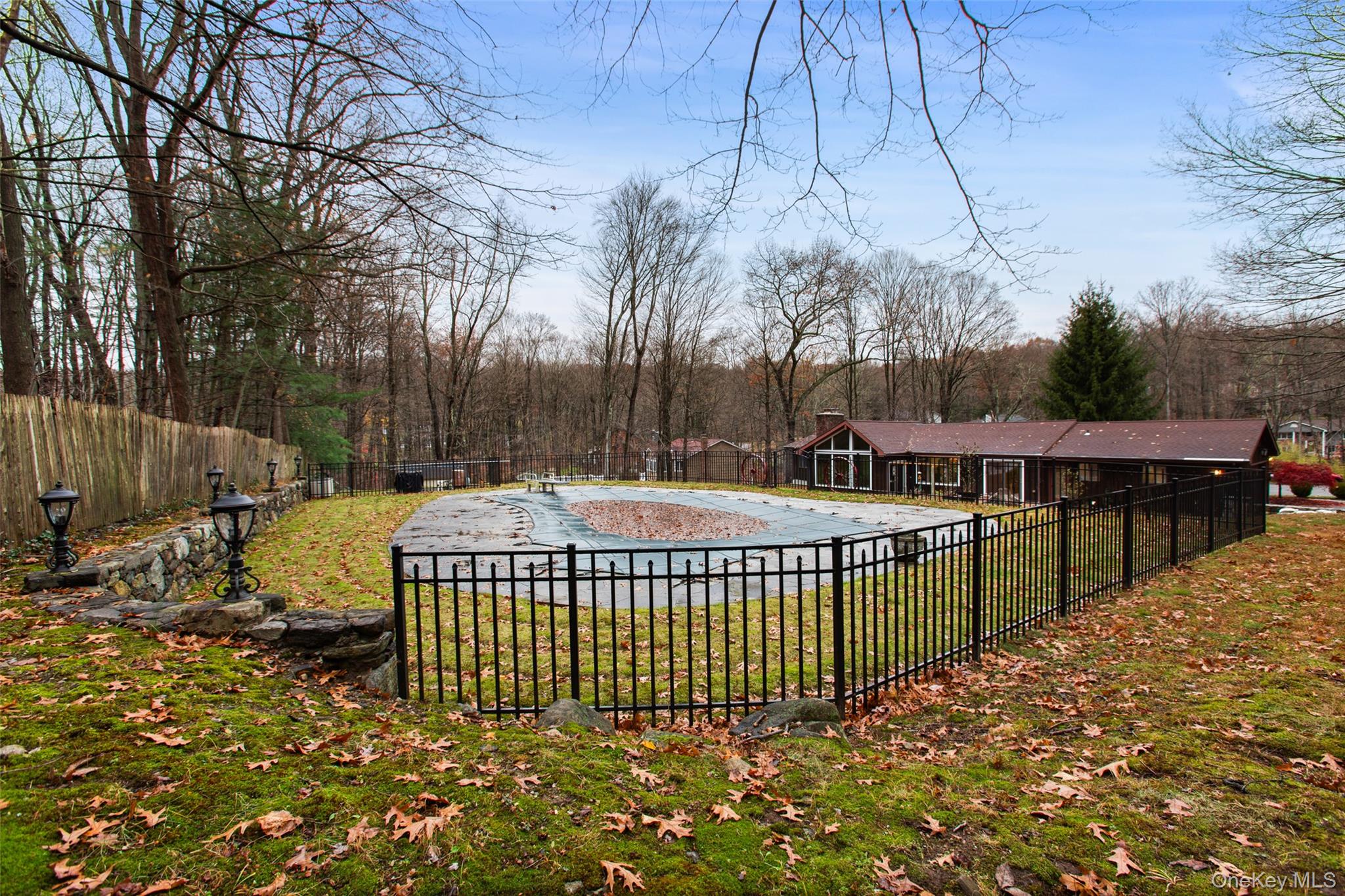 Mahopac, New York, 10541, United States, 4 Bedrooms Bedrooms, ,3 BathroomsBathrooms,Residential,For Sale,1993391