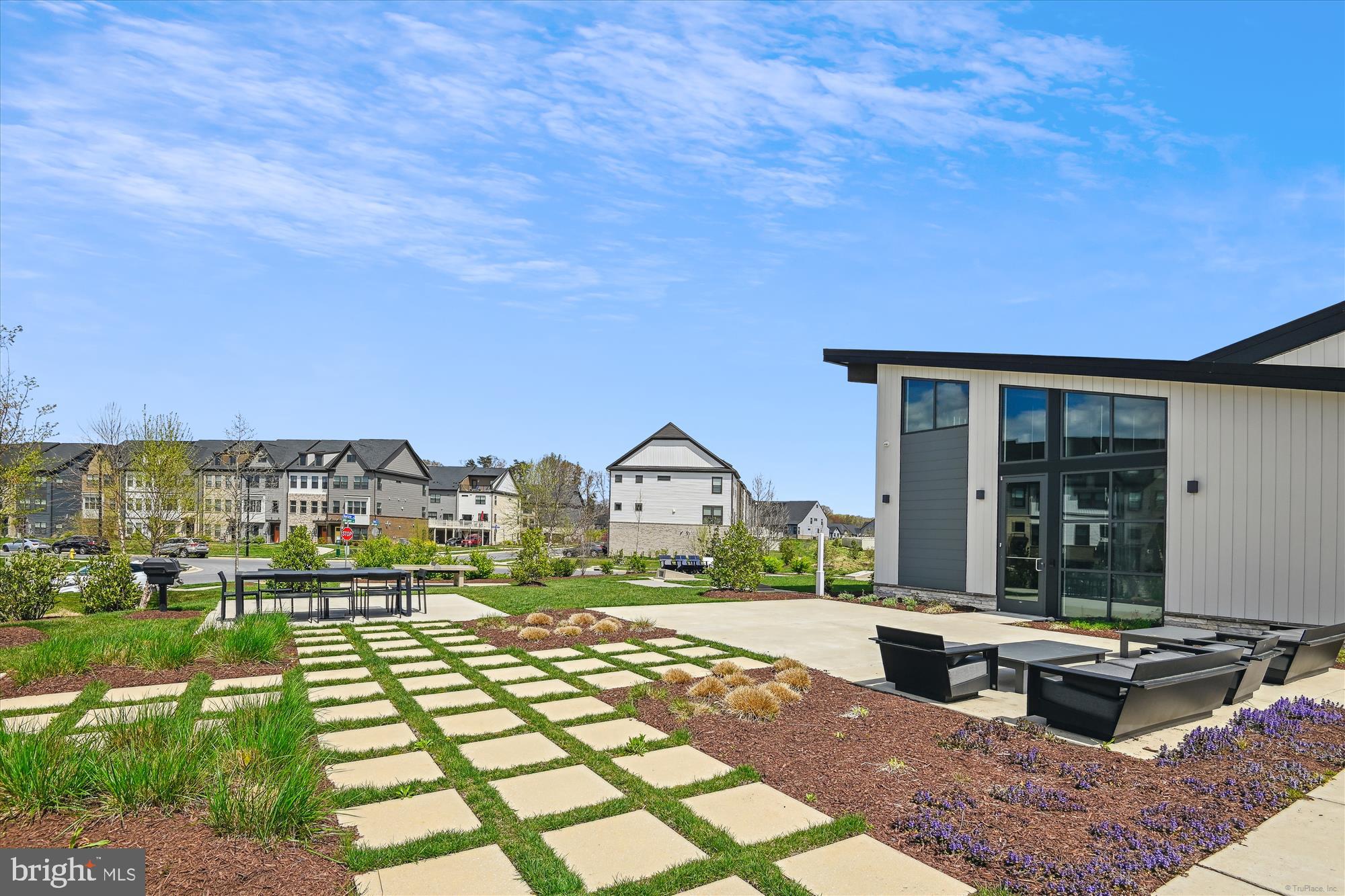 Glen Burnie, Maryland, 21060, United States, 4 Bedrooms Bedrooms, ,4 BathroomsBathrooms,Residential,For Sale,2010284