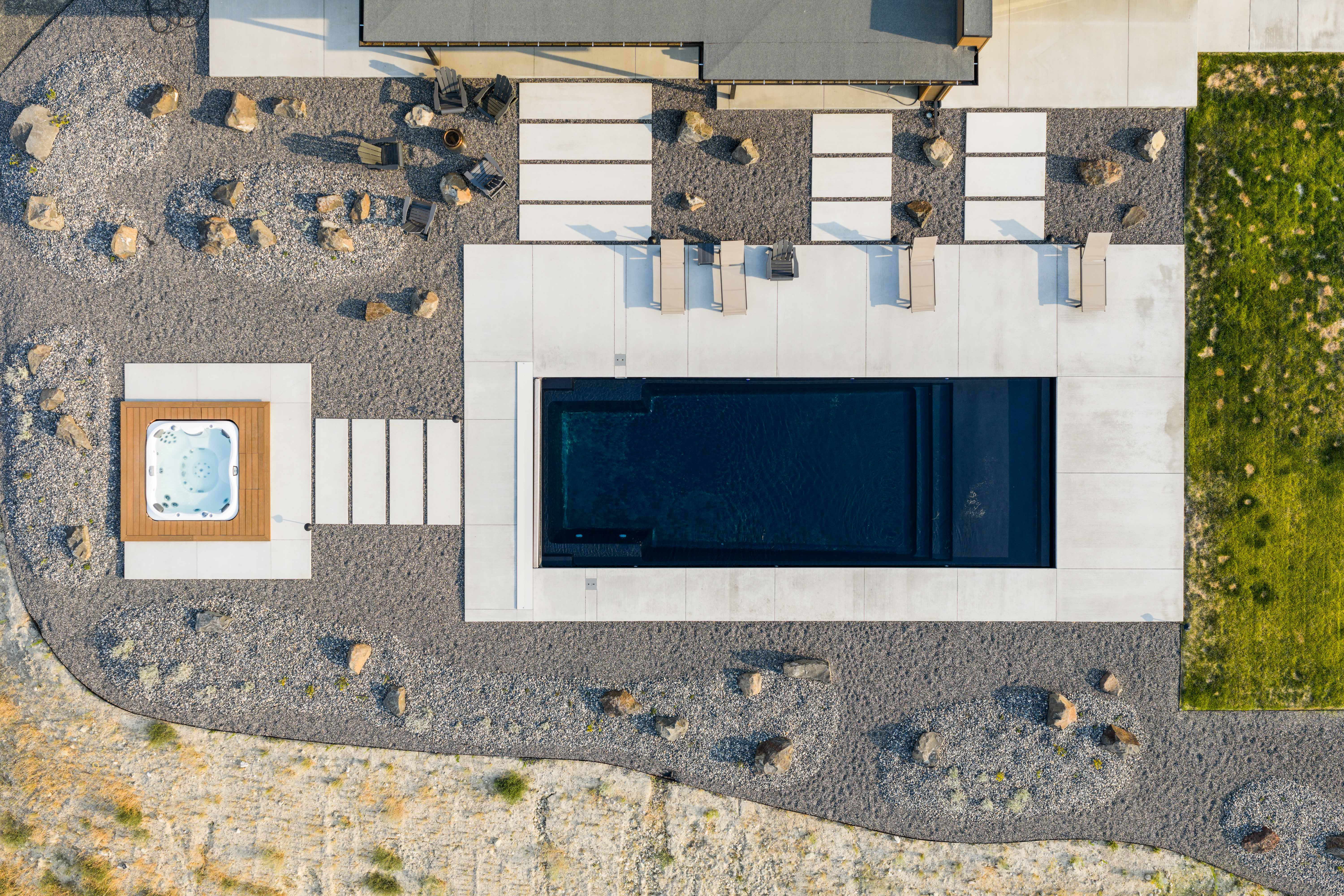  Custom Luxury, Pool, Sweeping Views, 5 Acres - 物件實景