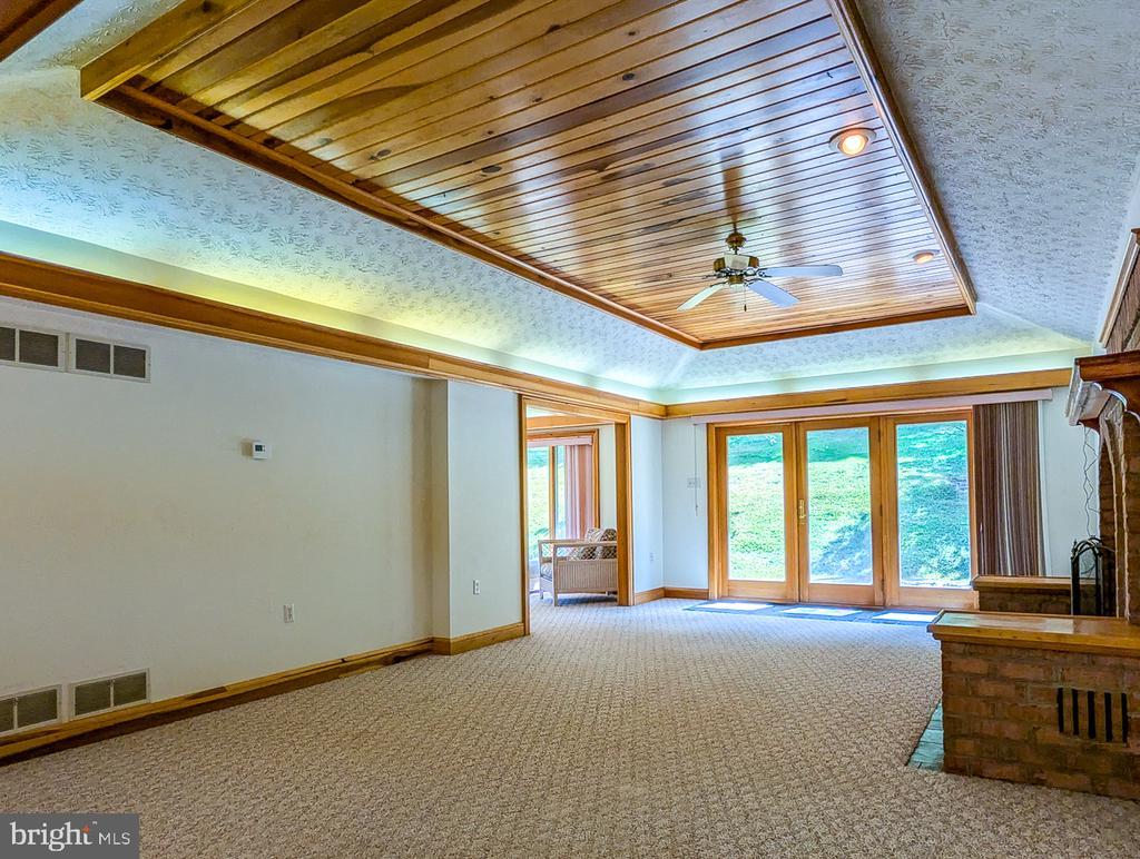 Buffalo Mills, Pennsylvania, 15534, United States, 3 Bedrooms Bedrooms, ,3 BathroomsBathrooms,Residential,For Sale,1948383