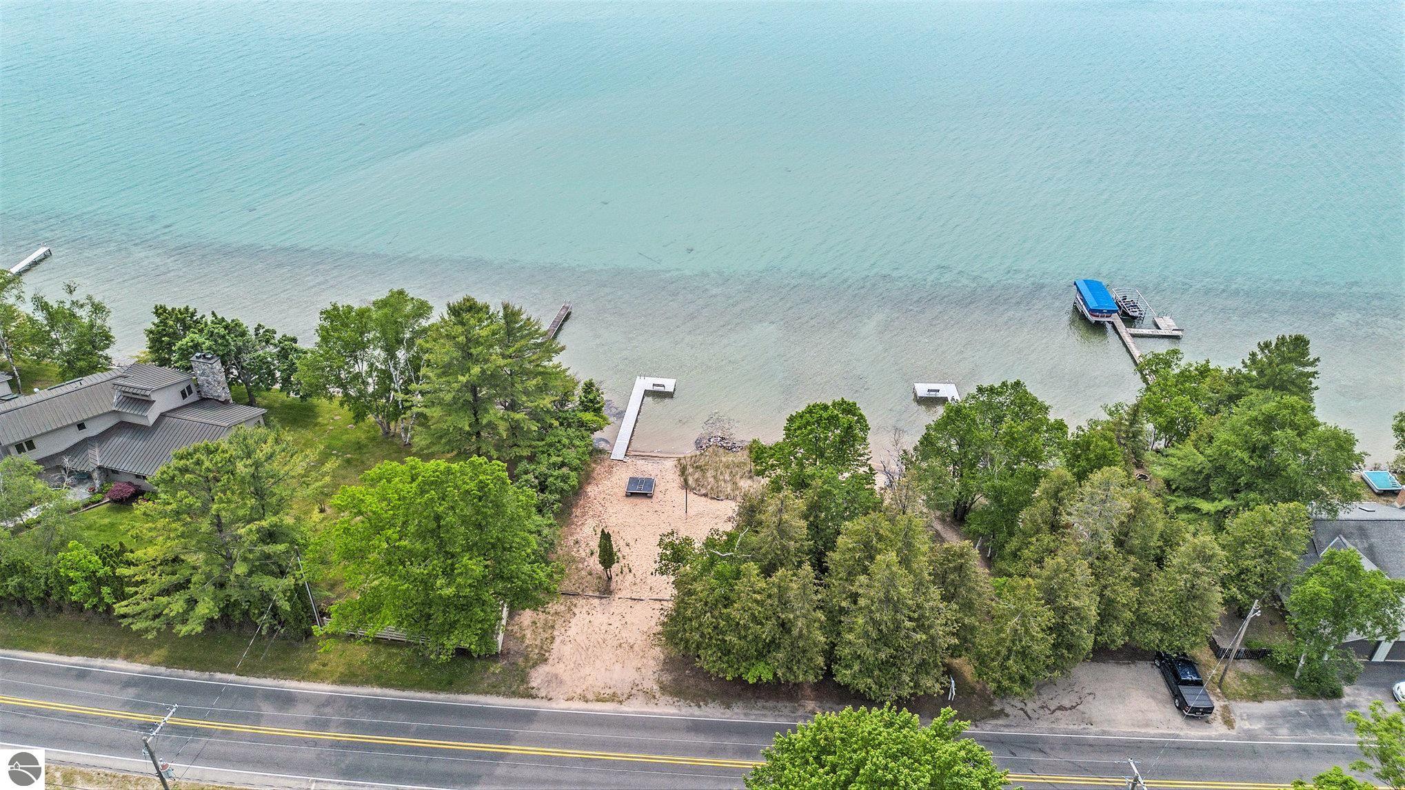 Beulah, Michigan, 49617, United States, 4 Bedrooms Bedrooms, ,3 BathroomsBathrooms,Residential,For Sale,1931801