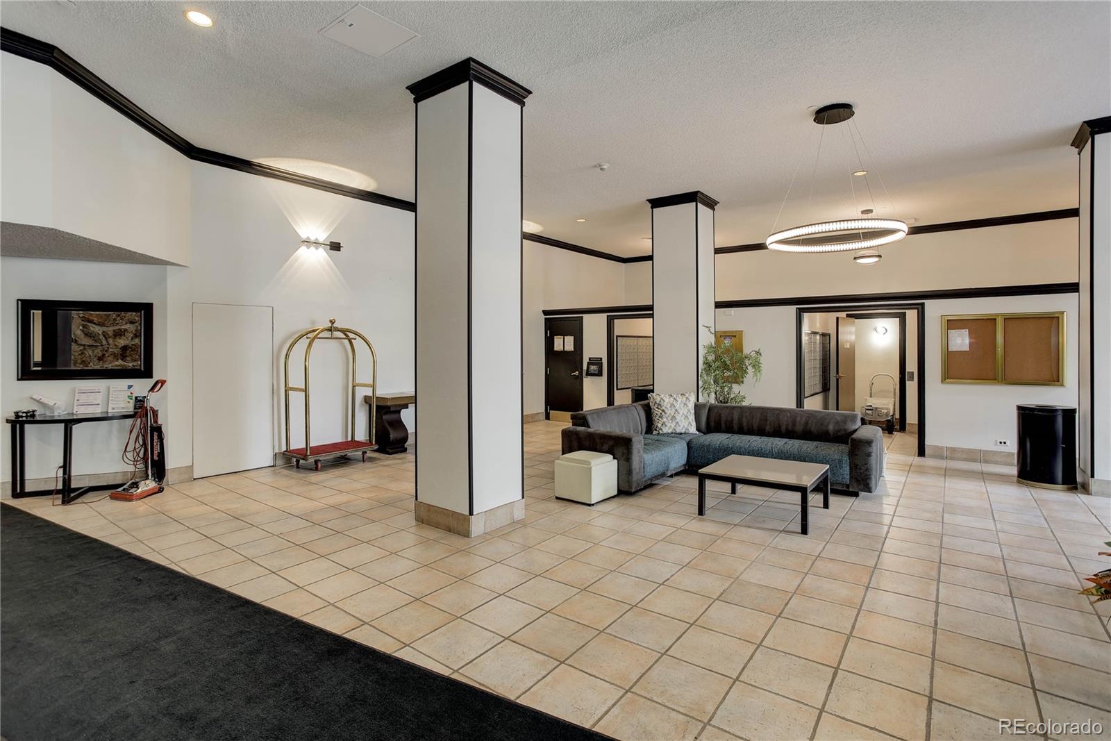 Denver, Colorado, 80202, United States, 1 Bedroom Bedrooms, ,2 BathroomsBathrooms,Residential,For Sale,1804678