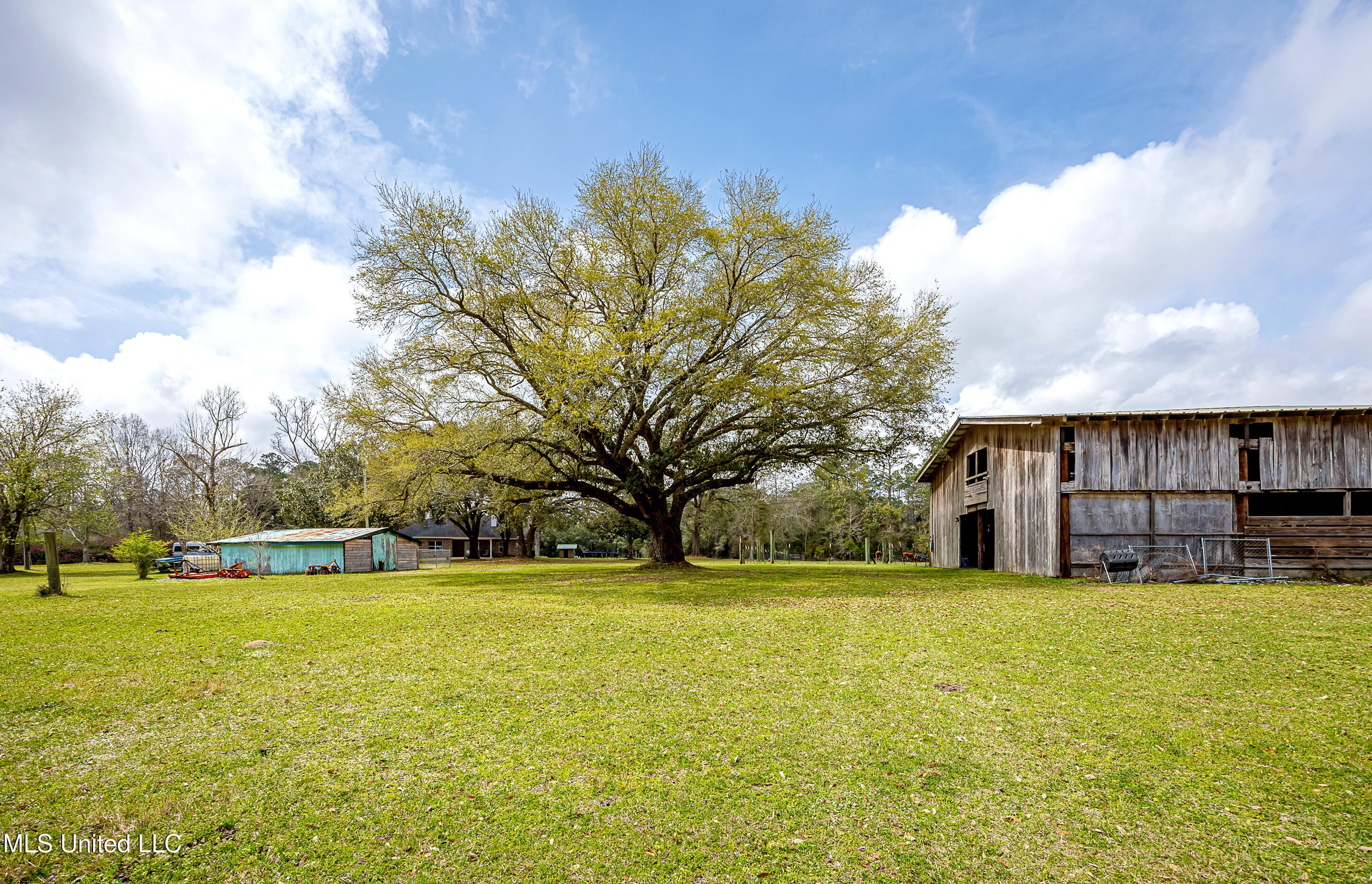 Vancleave, Mississippi, 39565, United States, 4 Bedrooms Bedrooms, ,2 BathroomsBathrooms,Residential,For Sale,1927401