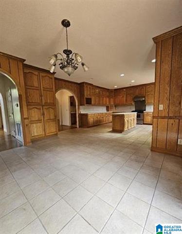 Odenville, Alabama, 35120, United States, 5 Bedrooms Bedrooms, ,5 BathroomsBathrooms,Residential,For Sale,1975337