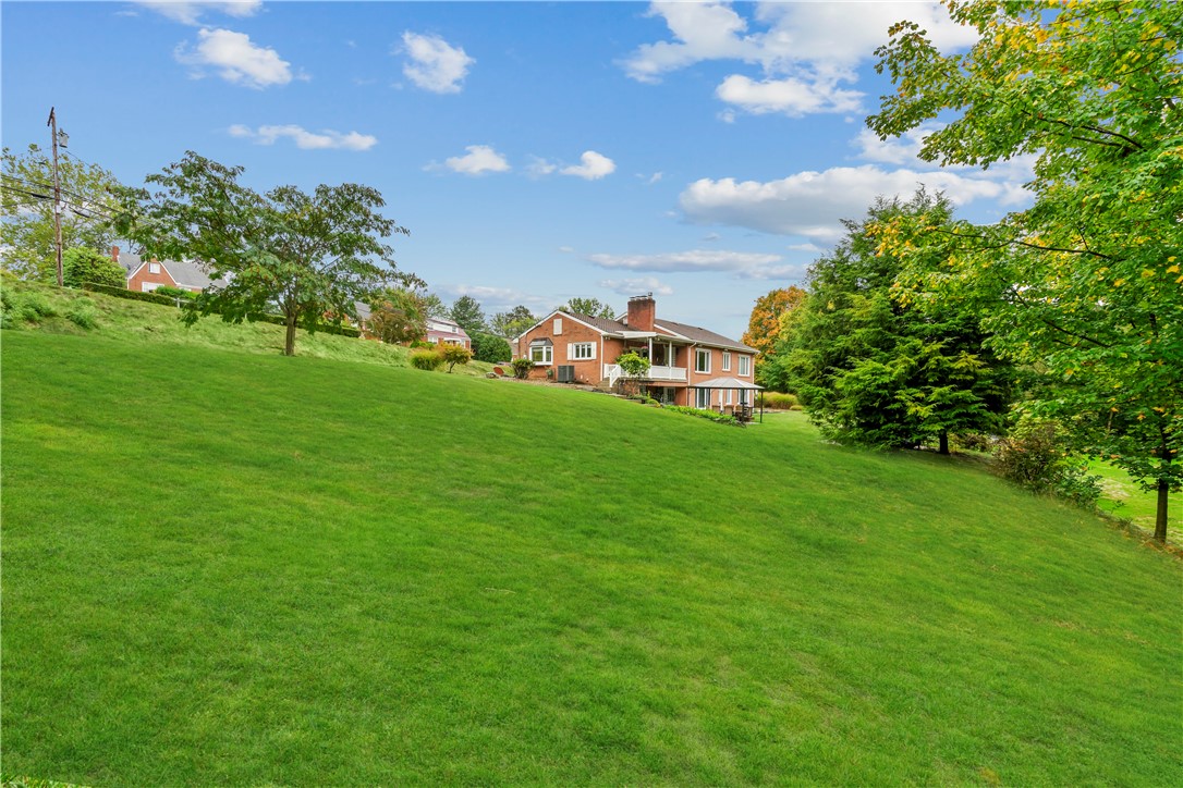 North Strabane, Pennsylvania, 15317, United States, 3 Bedrooms Bedrooms, ,3 BathroomsBathrooms,Residential,For Sale,1882986