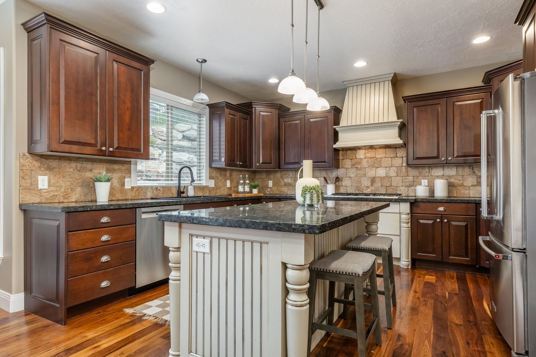  Upscale Two Story North of Salt Lake City - 物件實景