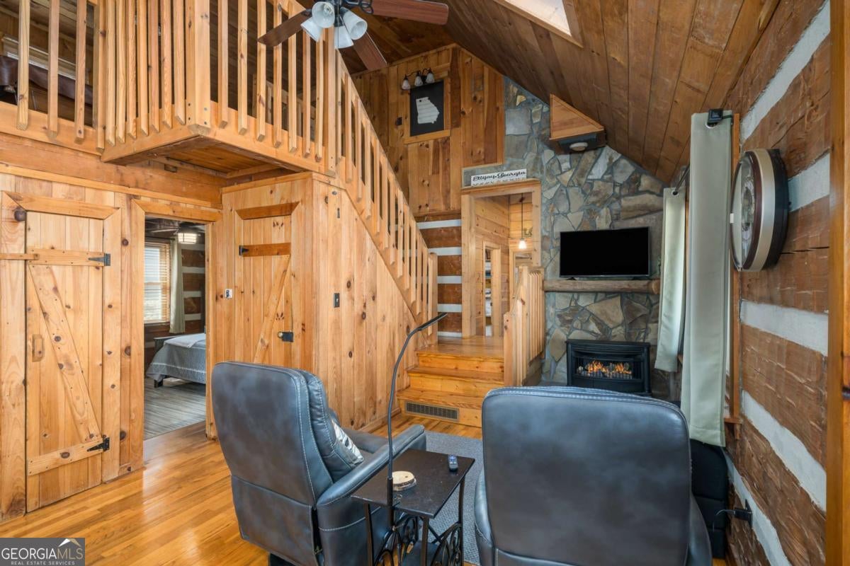 Ellijay, Georgia, 30540, United States, 4 Bedrooms Bedrooms, ,4 BathroomsBathrooms,Residential,For Sale,1859084