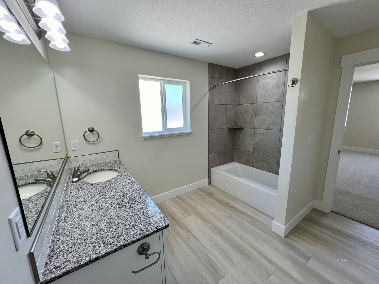Elko, Nevada, 89801, United States, 4 Bedrooms Bedrooms, ,2 BathroomsBathrooms,Residential,For Sale,1698739