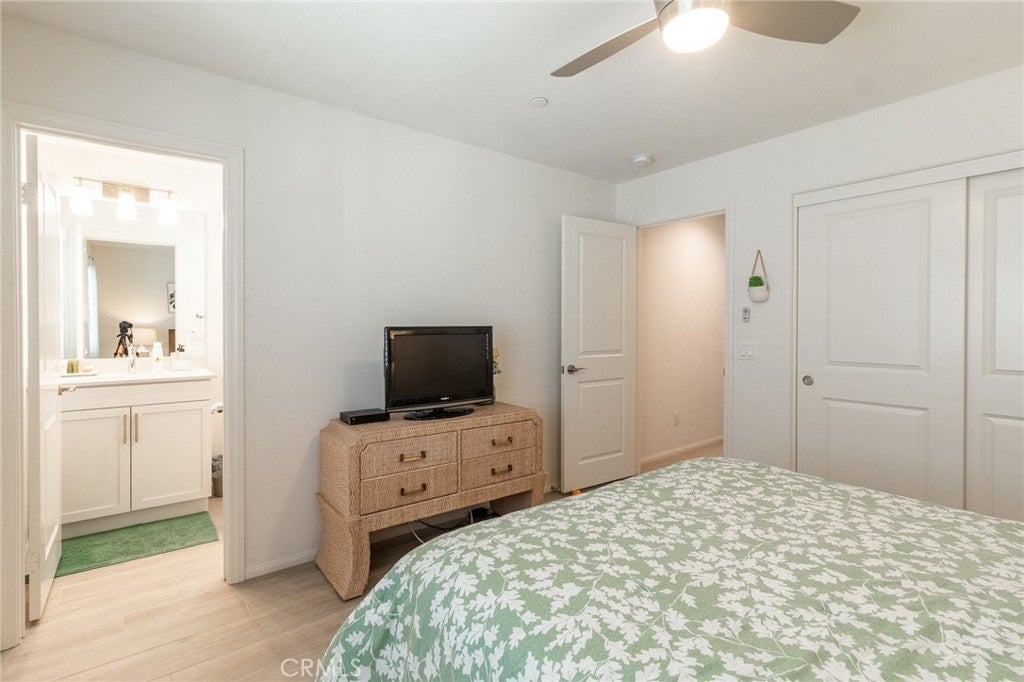 Redlands, California, 92374, United States, 5 Bedrooms Bedrooms, ,4 BathroomsBathrooms,Residential,For Sale,1974798