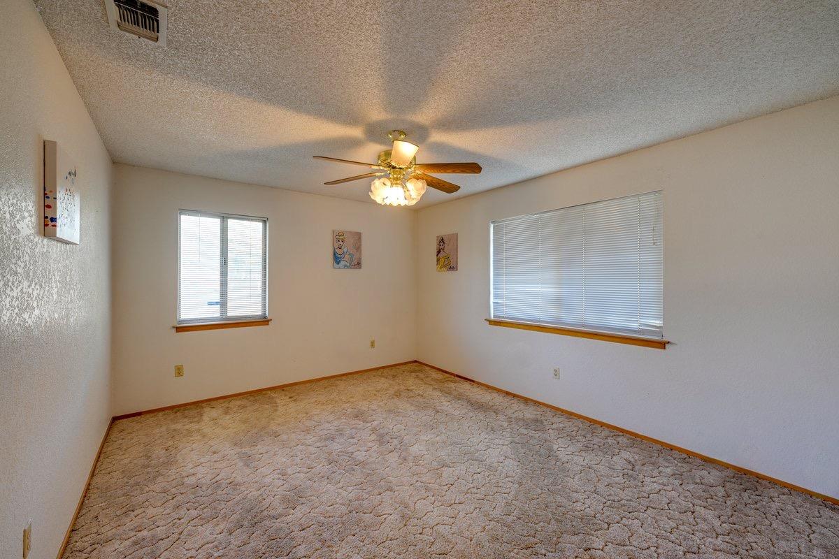 Dunnigan, California, 95937, United States, 3 Bedrooms Bedrooms, ,3 BathroomsBathrooms,Residential,For Sale,1770548