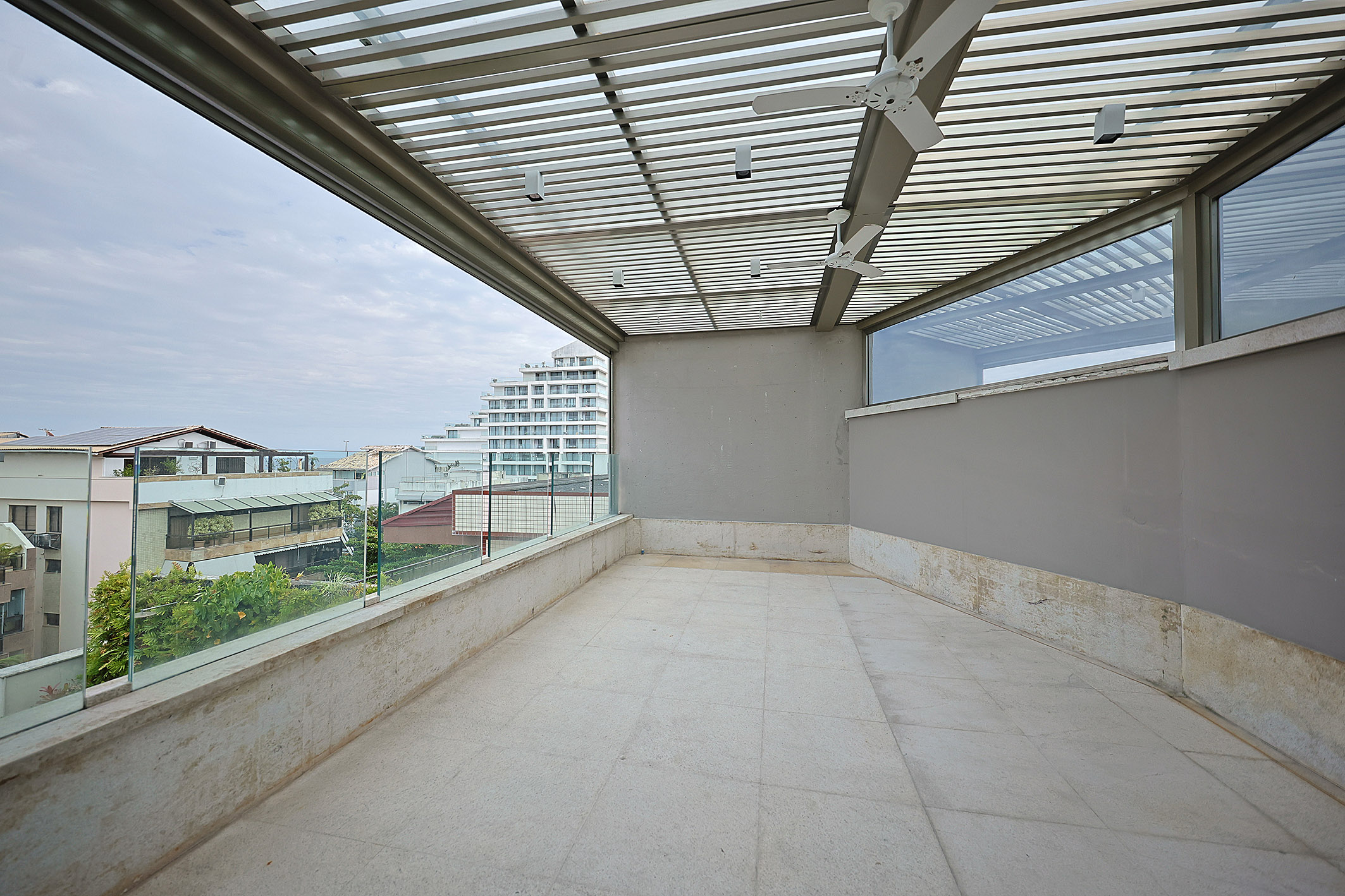  Duplex Penthouse in Jardim Oceânico, Just Steps from the Beach - 物件實景