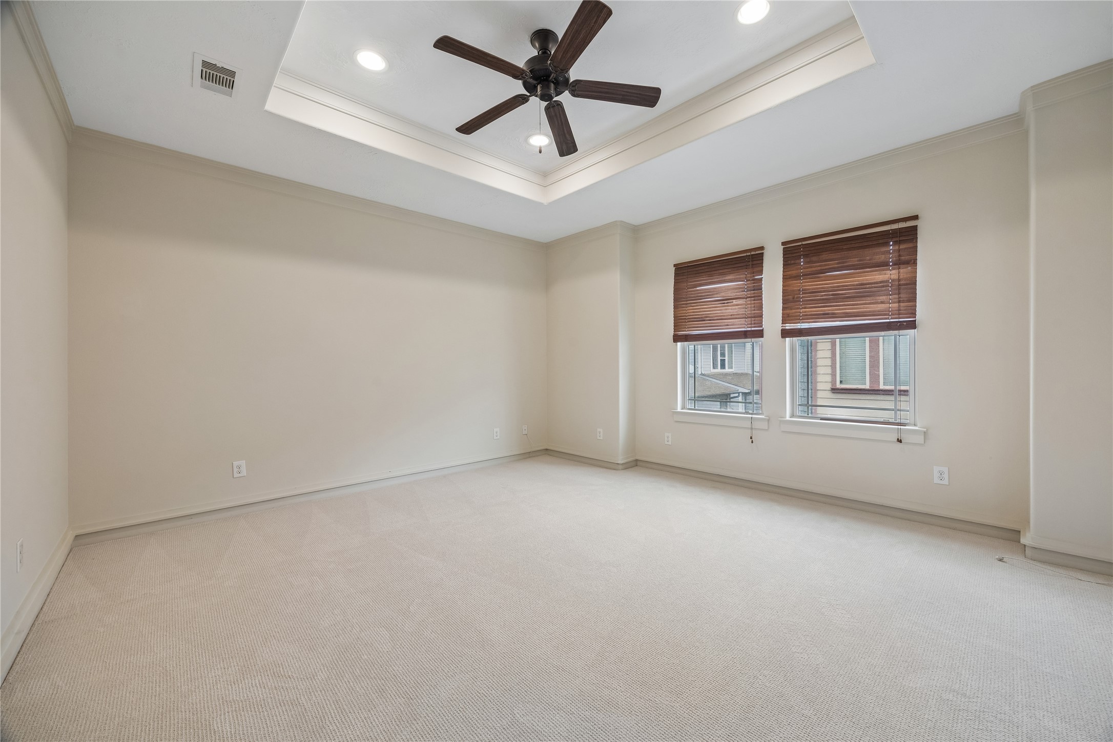  5924 Petty Street #3C - 物件實景