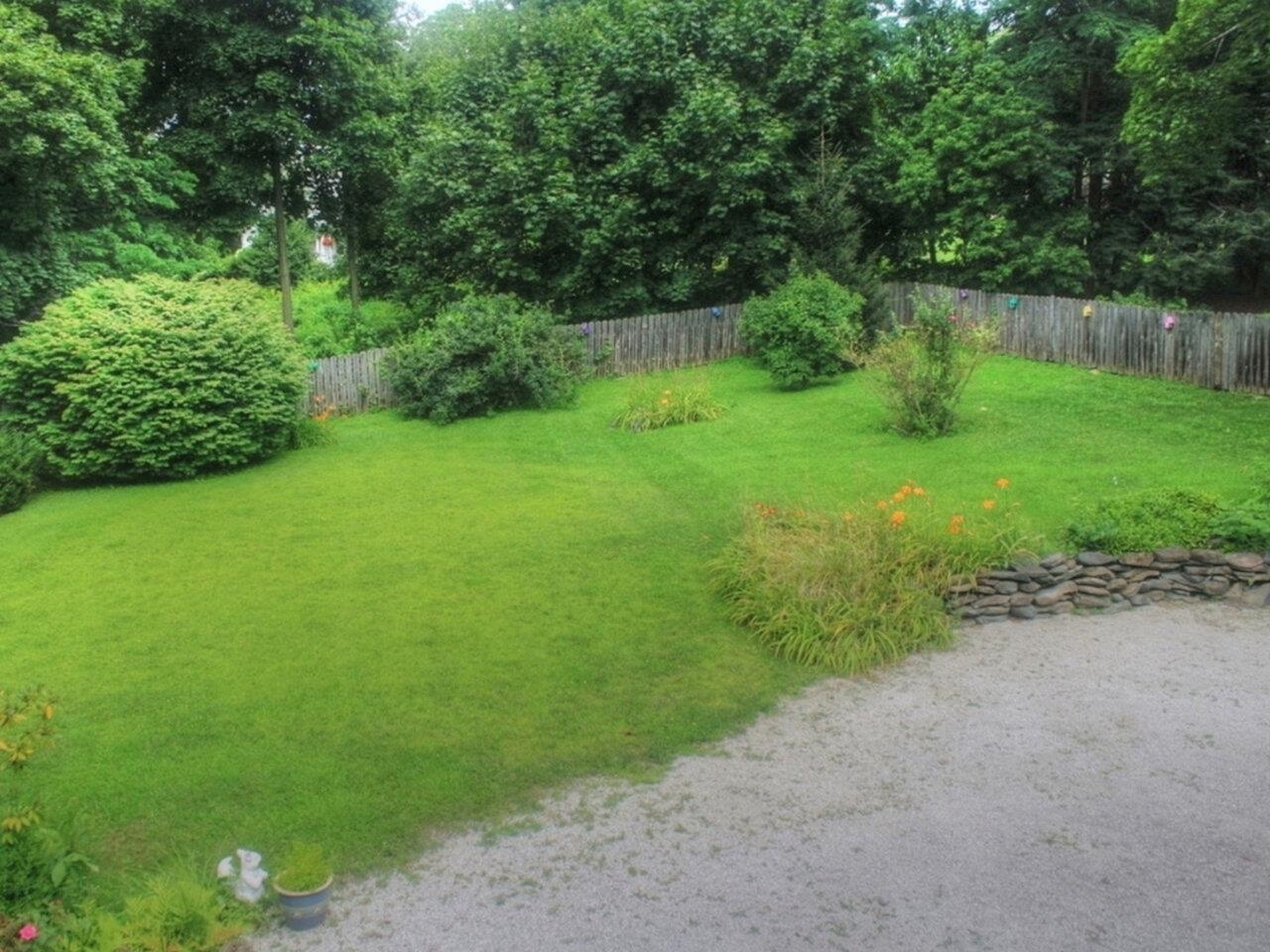 Burlington, Vermont, 05401, United States, 5 Bedrooms Bedrooms, ,2 BathroomsBathrooms,Residential,For Sale,1804397