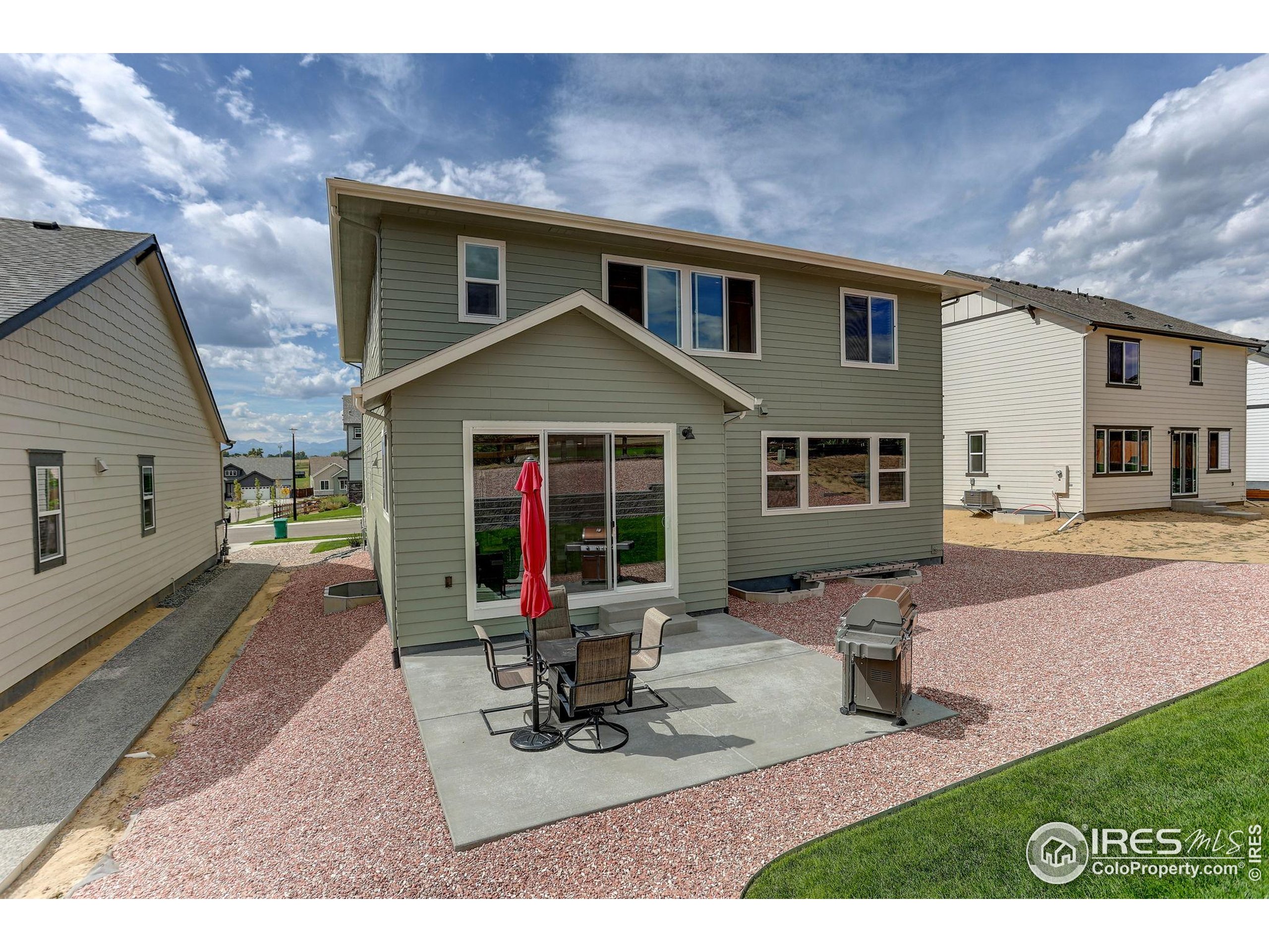 Mead, Colorado, 80542, United States, 5 Bedrooms Bedrooms, ,3 BathroomsBathrooms,Residential,For Sale,1941802