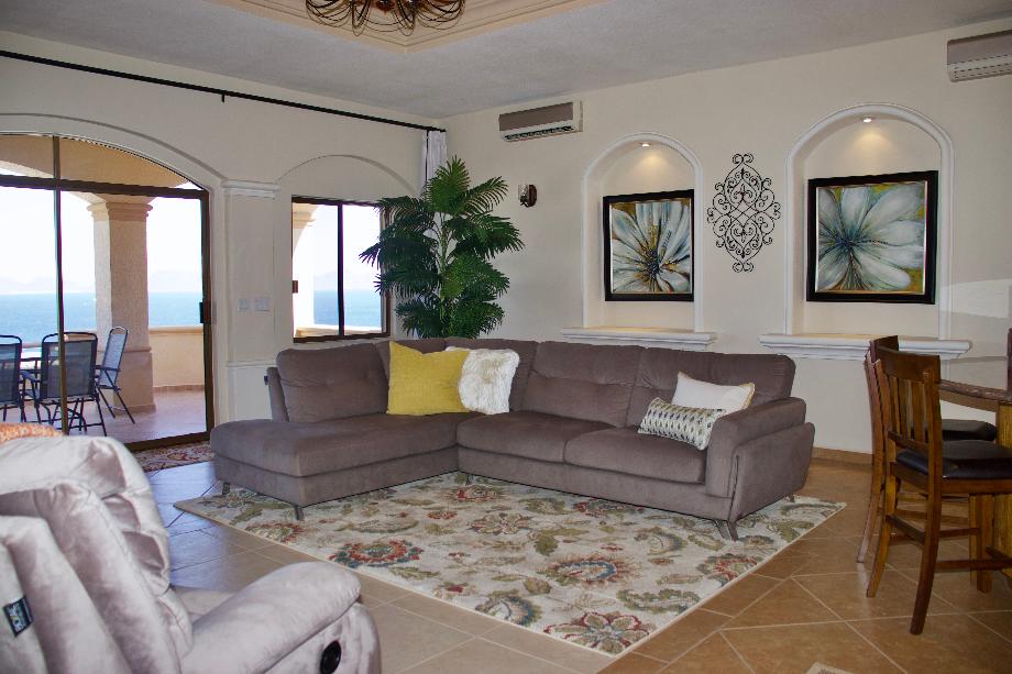 Guaymas, Sonora, 85506, Mexico, 5 Bedrooms Bedrooms, ,4 BathroomsBathrooms,Residential,For Sale,1987682